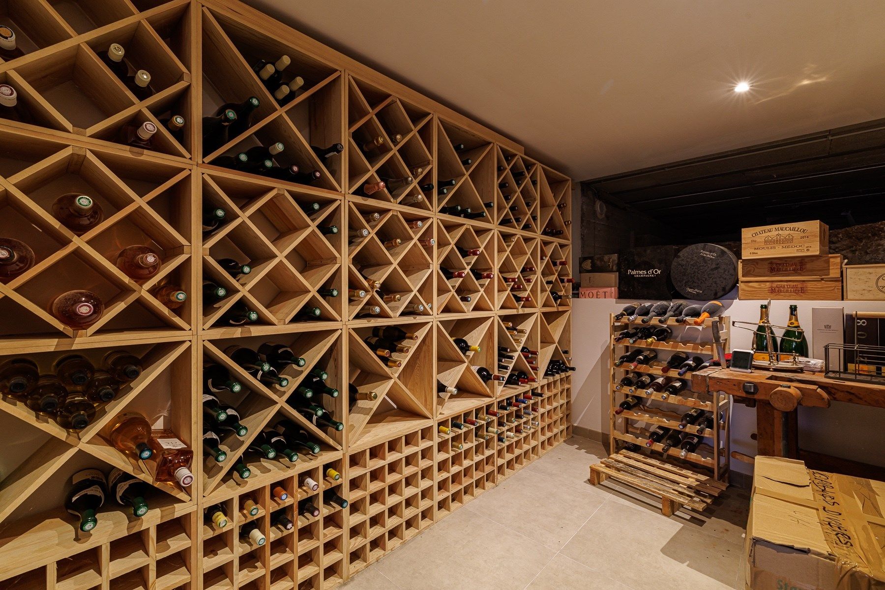 luxury villa 6 Rooms for sale on LA TURBIE (06320)