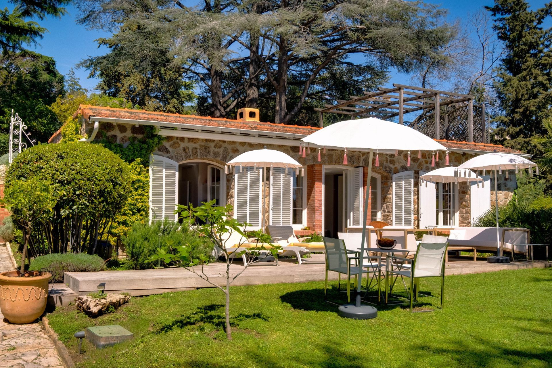 villa de luxe 3 Pièces en vente sur CANNES (06400)