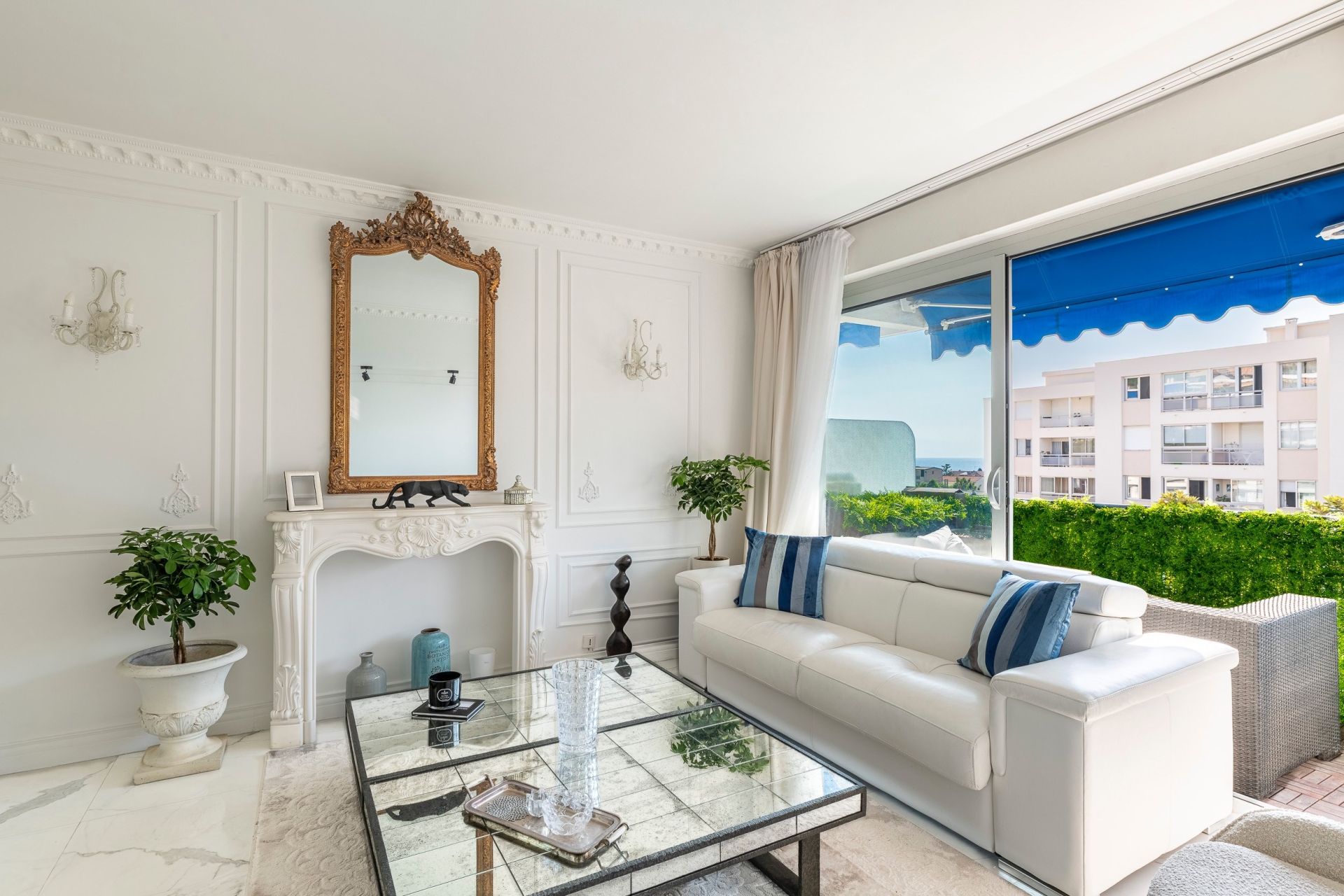 luxury apartment 3 Rooms for sale on BEAULIEU SUR MER (06310)
