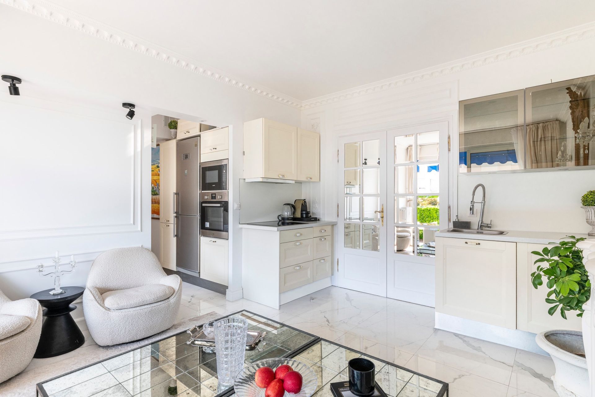 luxury apartment 3 Rooms for sale on BEAULIEU SUR MER (06310)