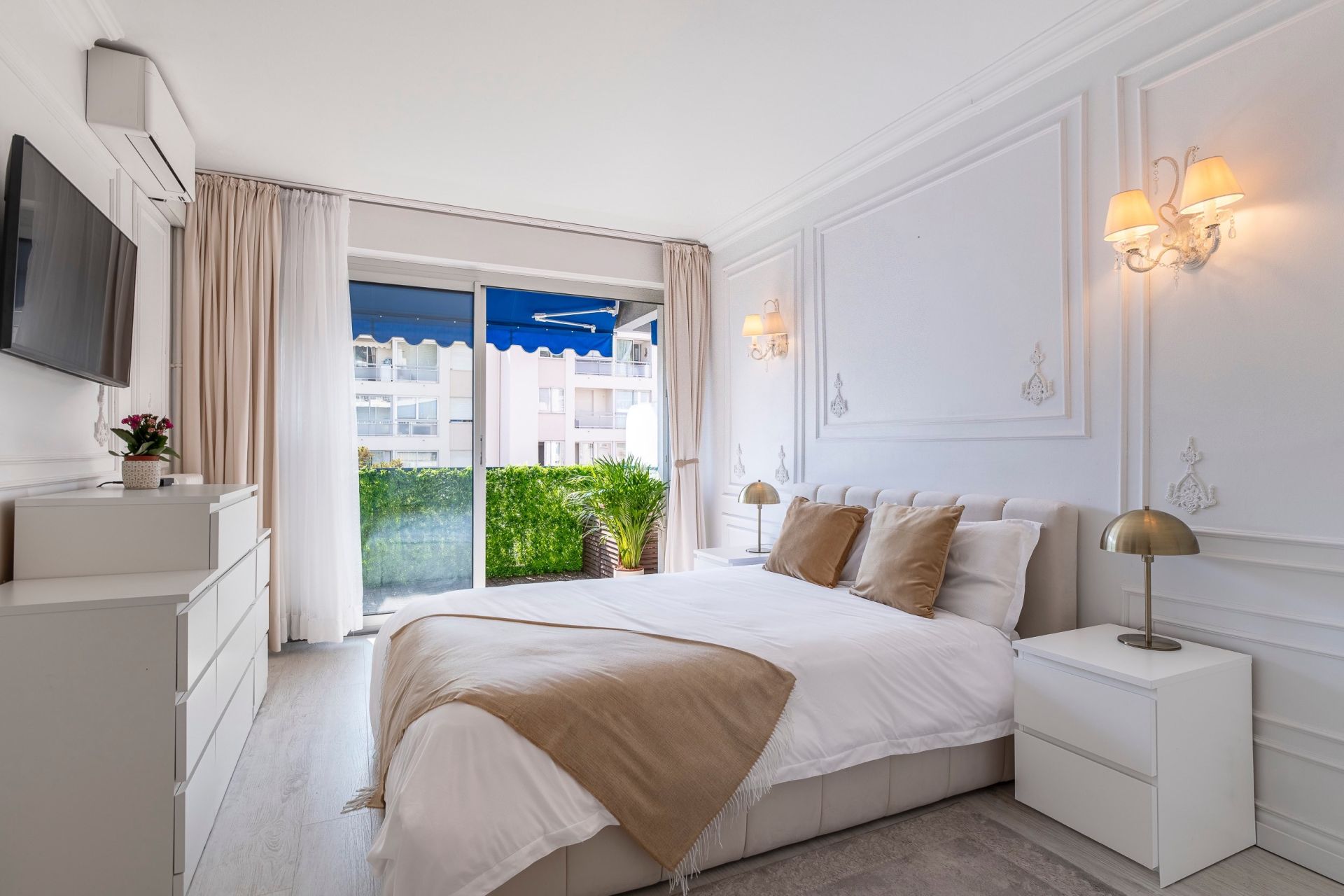 luxury apartment 3 Rooms for sale on BEAULIEU SUR MER (06310)