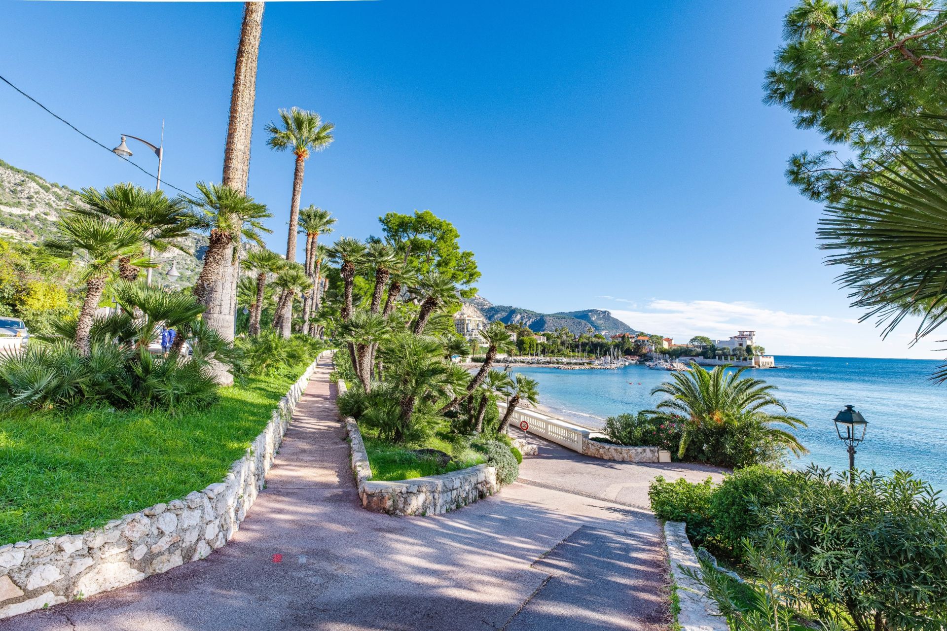 luxury apartment 3 Rooms for sale on BEAULIEU SUR MER (06310)