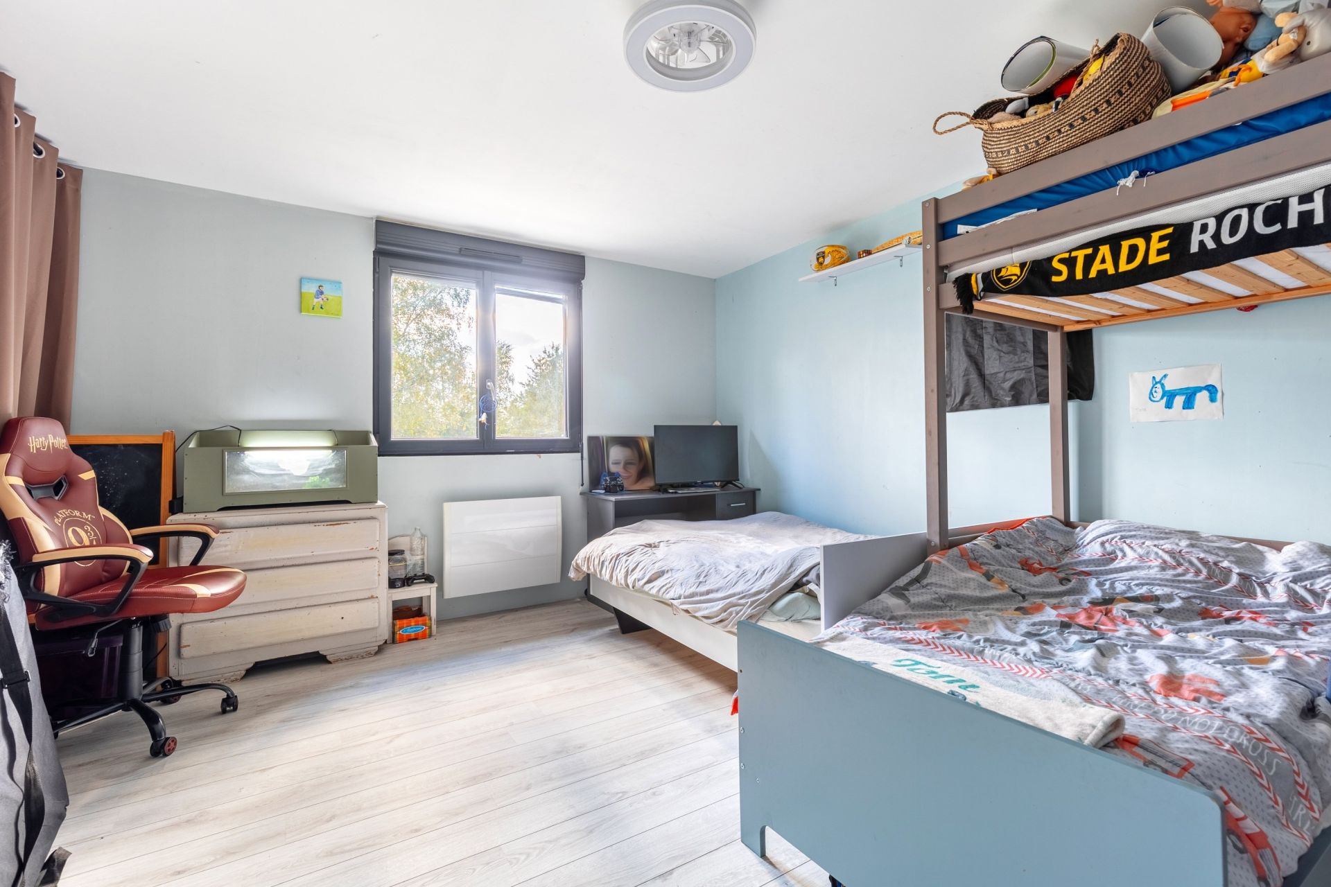 luxury house 7 Rooms for sale on GUJAN MESTRAS (33470)