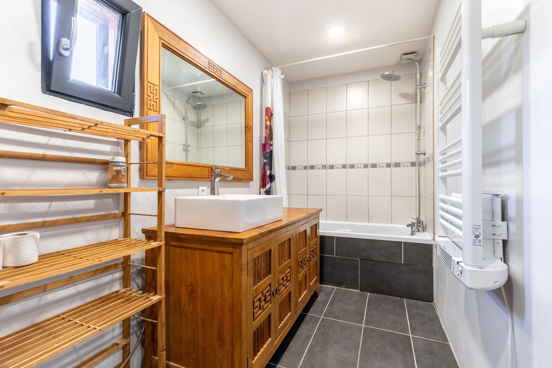 luxury house 7 Rooms for sale on GUJAN MESTRAS (33470)