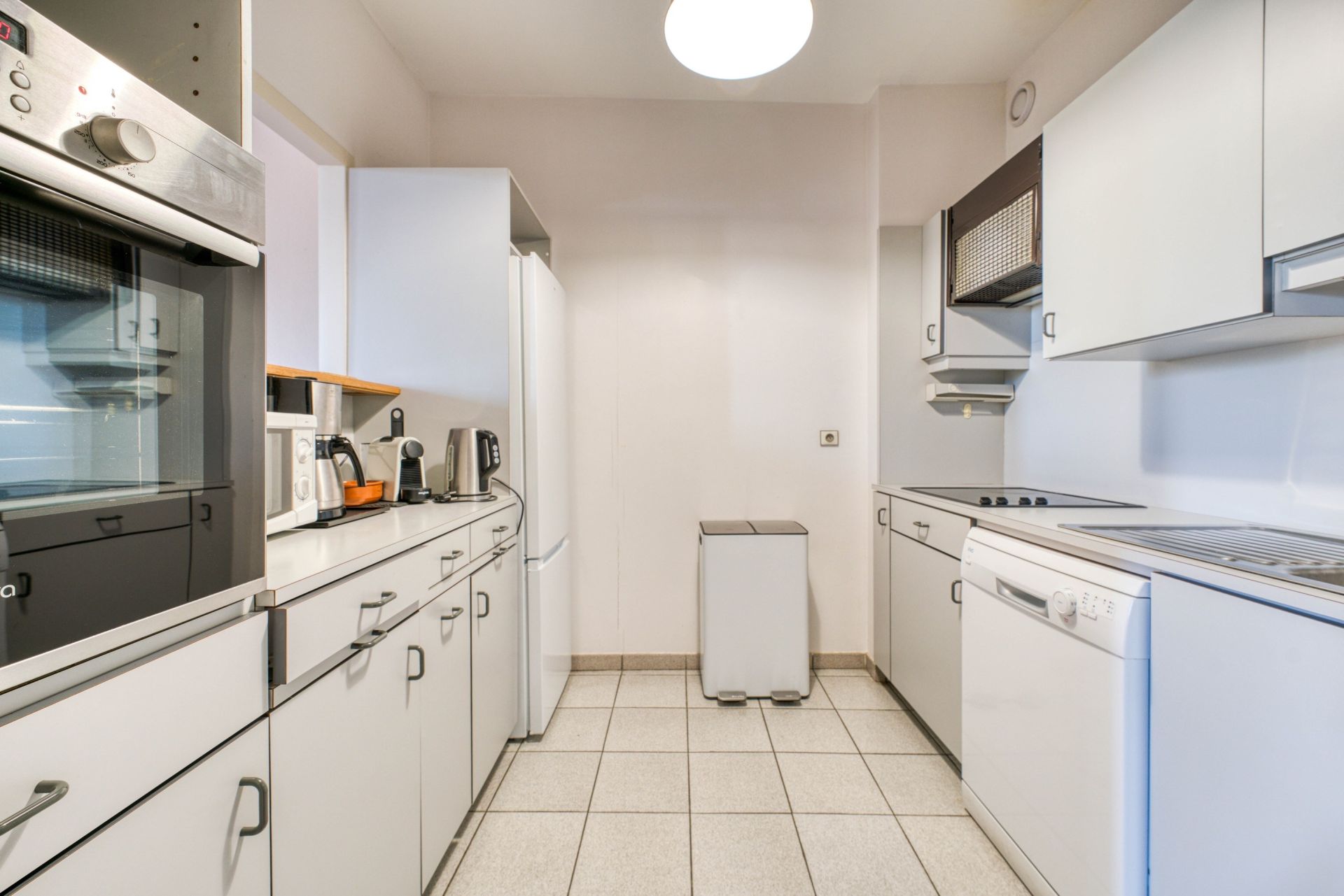 luxury apartment 5 Rooms for sale on LA ROCHELLE (17000)