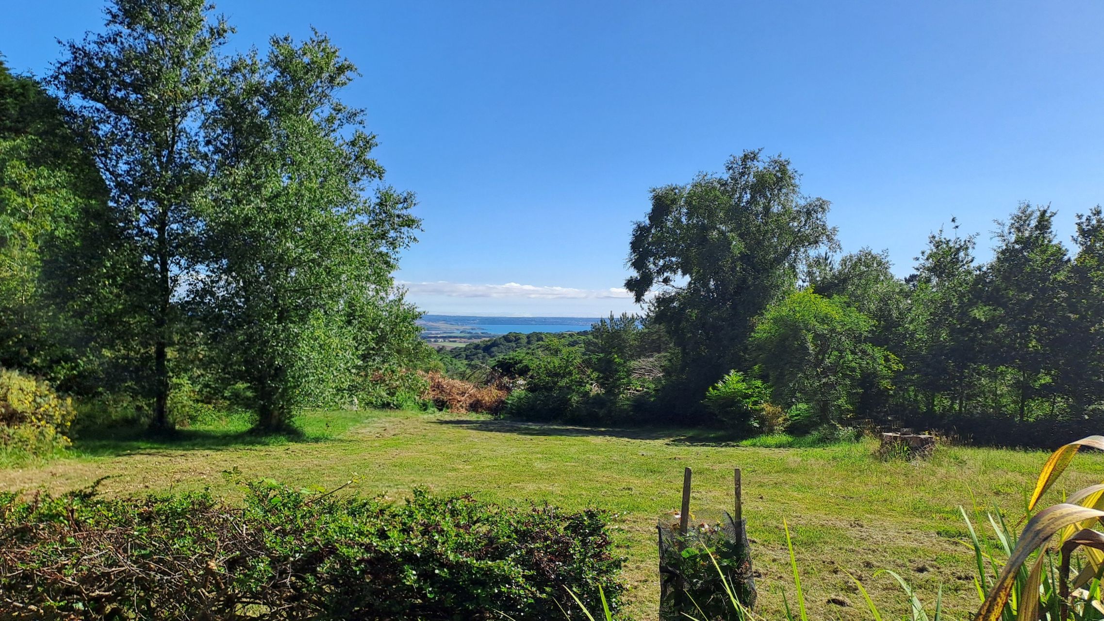 luxury house 6 Rooms for sale on PLOMODIERN (29550)