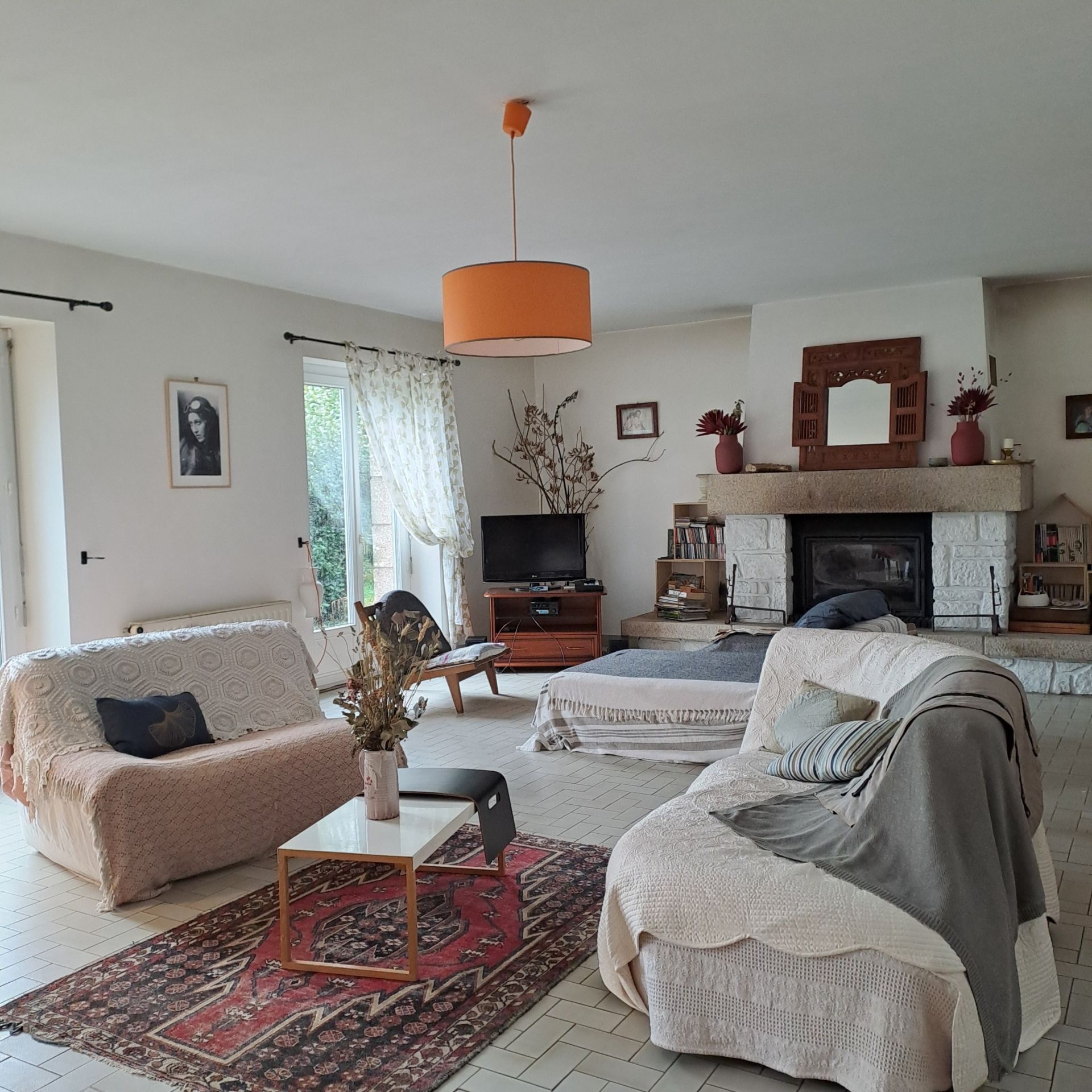 luxury house 6 Rooms for sale on PLOMODIERN (29550)
