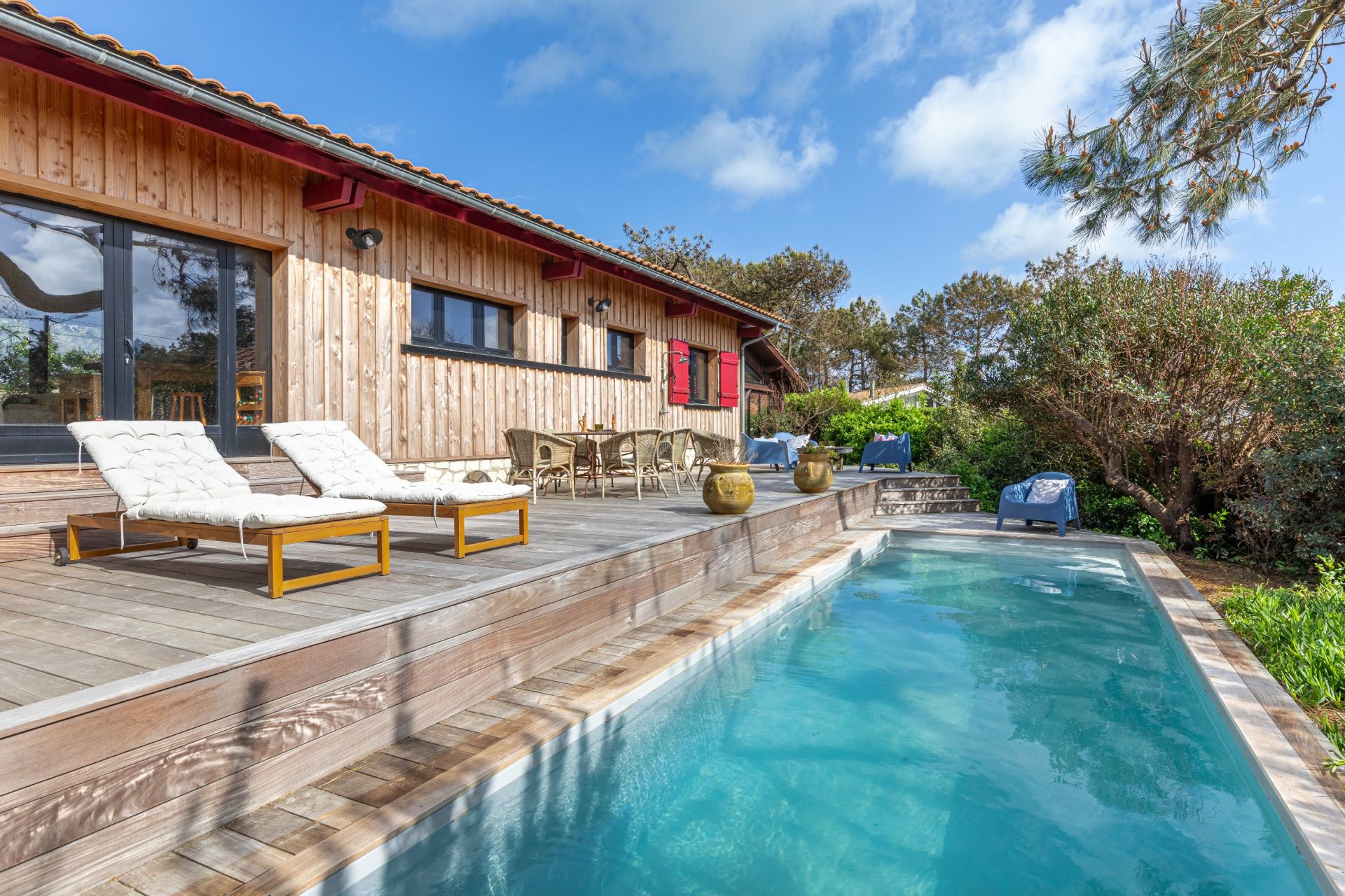 luxury house 6 Rooms for sale on CAP FERRET (33970)