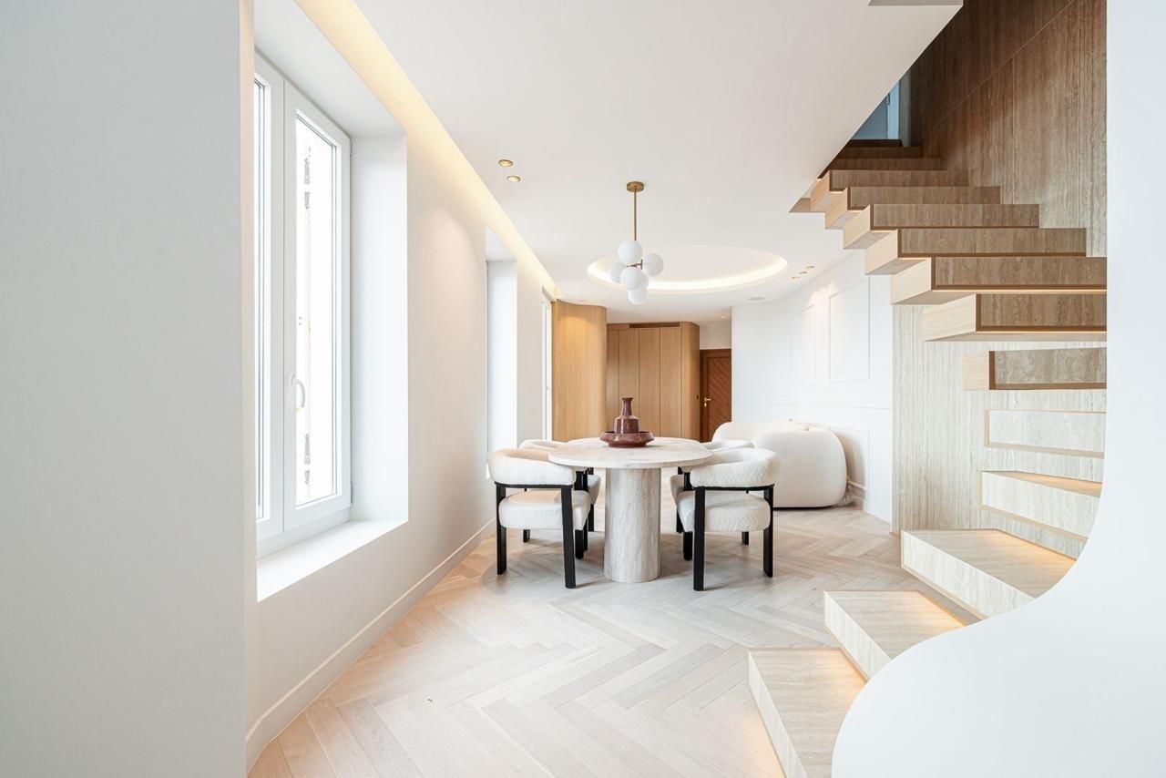 townhouse 4 Rooms for sale on ROQUEBRUNE CAP MARTIN (06190)