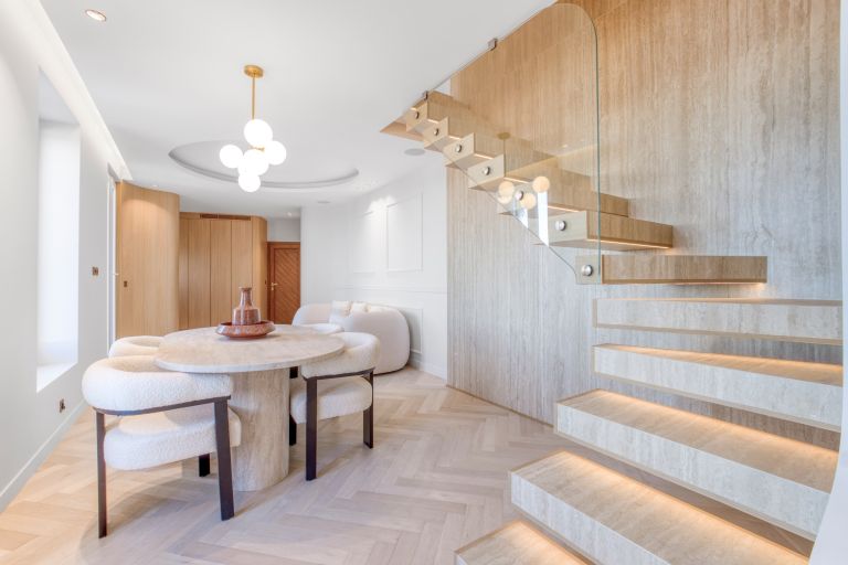 townhouse 4 Rooms for sale on ROQUEBRUNE CAP MARTIN (06190)