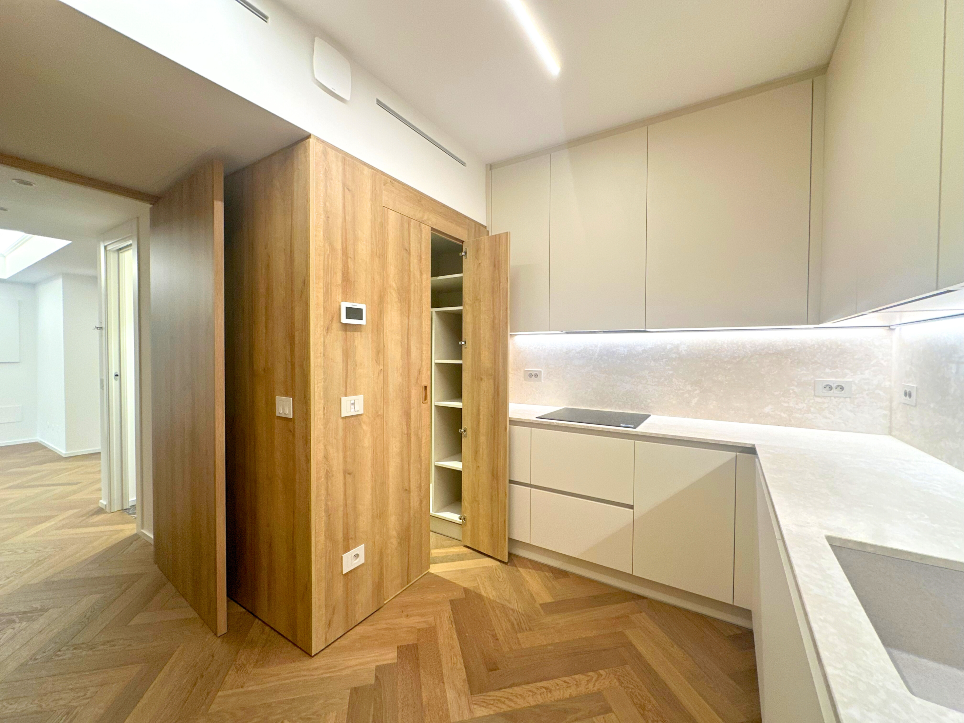 luxury apartment 3 Rooms for sale on MONACO (98000)