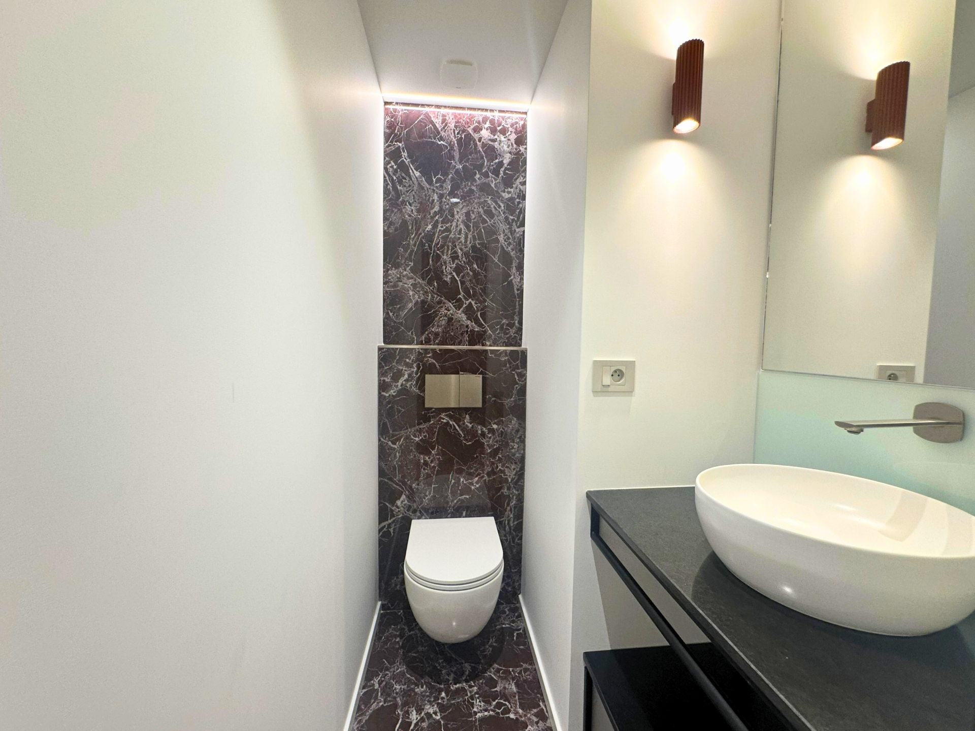 luxury apartment 3 Rooms for sale on MONACO (98000)