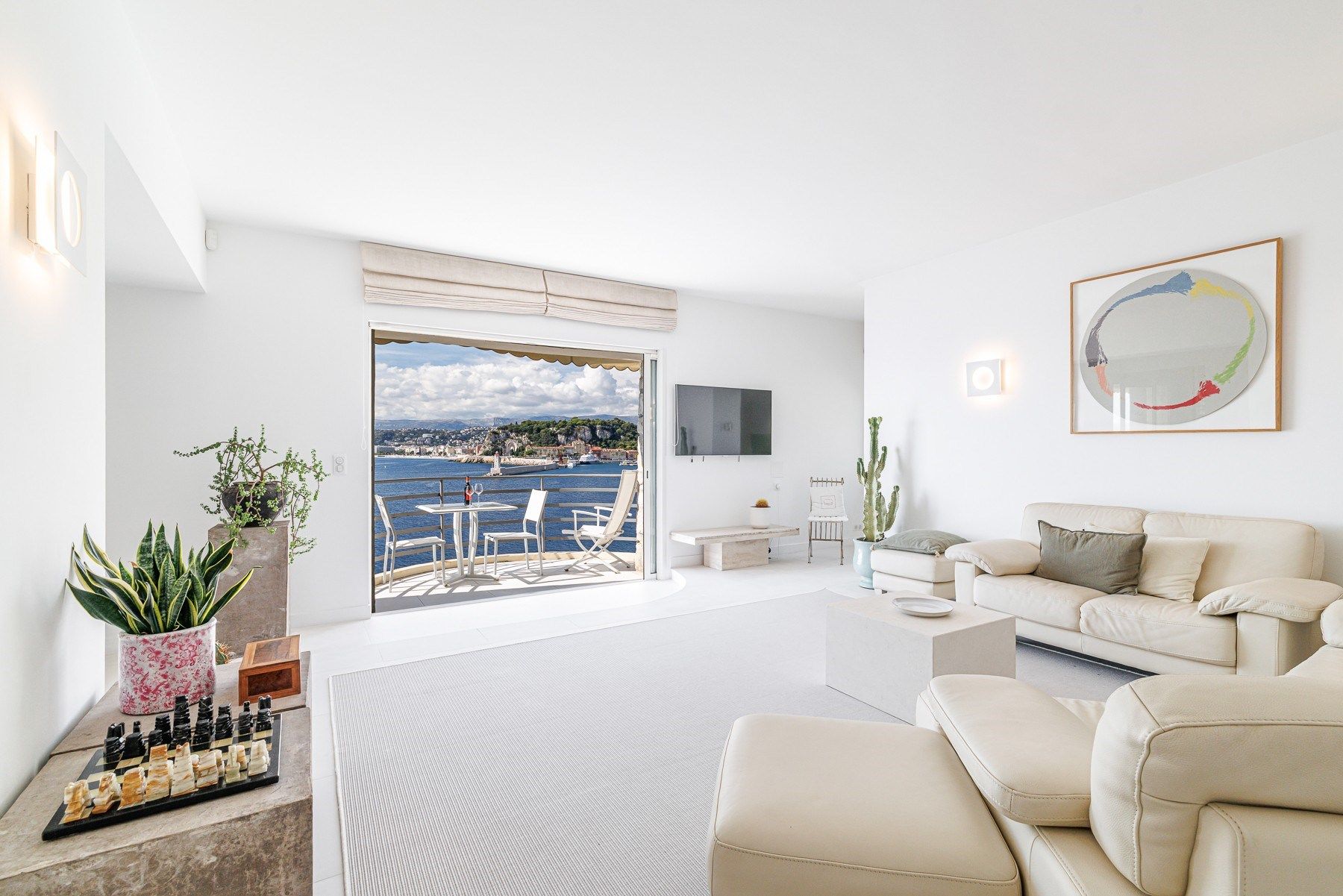 luxury apartment 3 Rooms for sale on NICE (06000)
