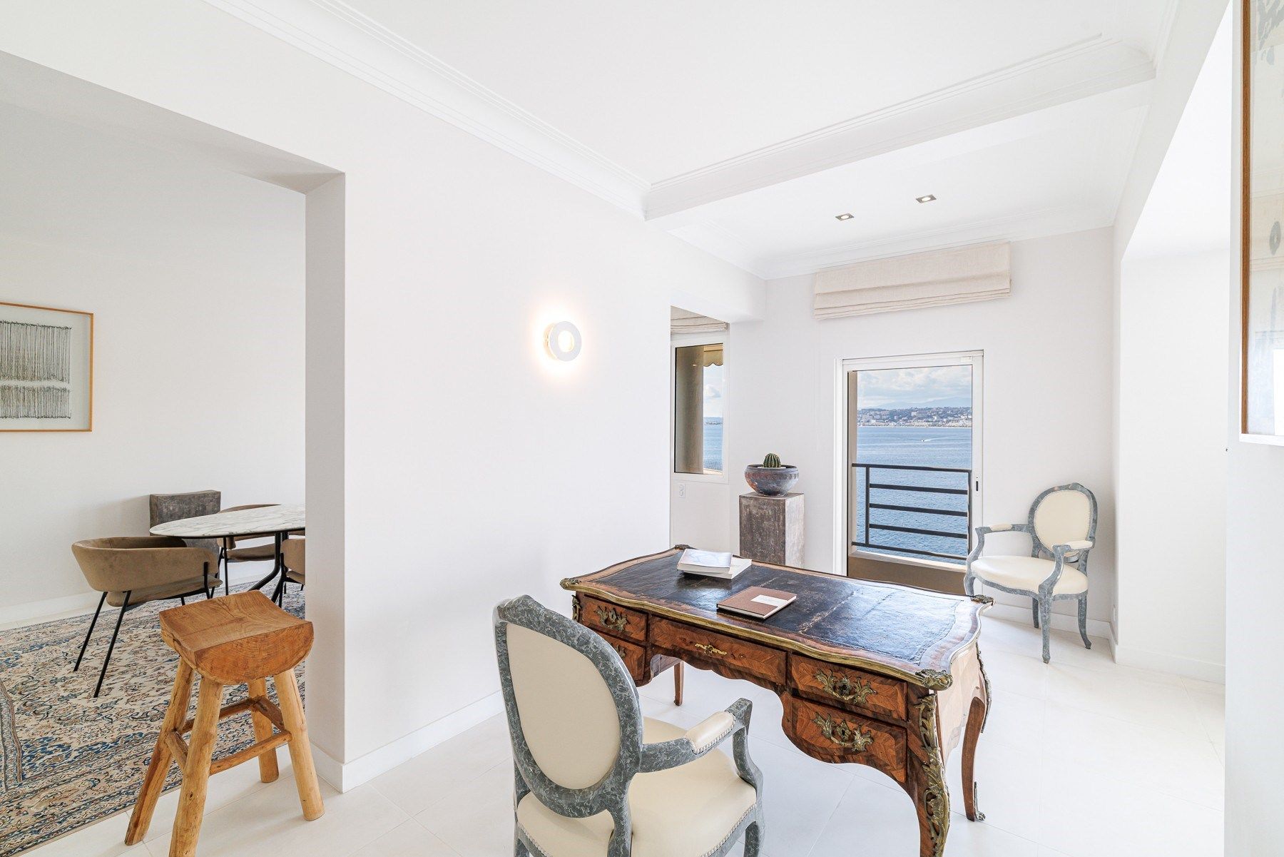 luxury apartment 3 Rooms for sale on NICE (06000)