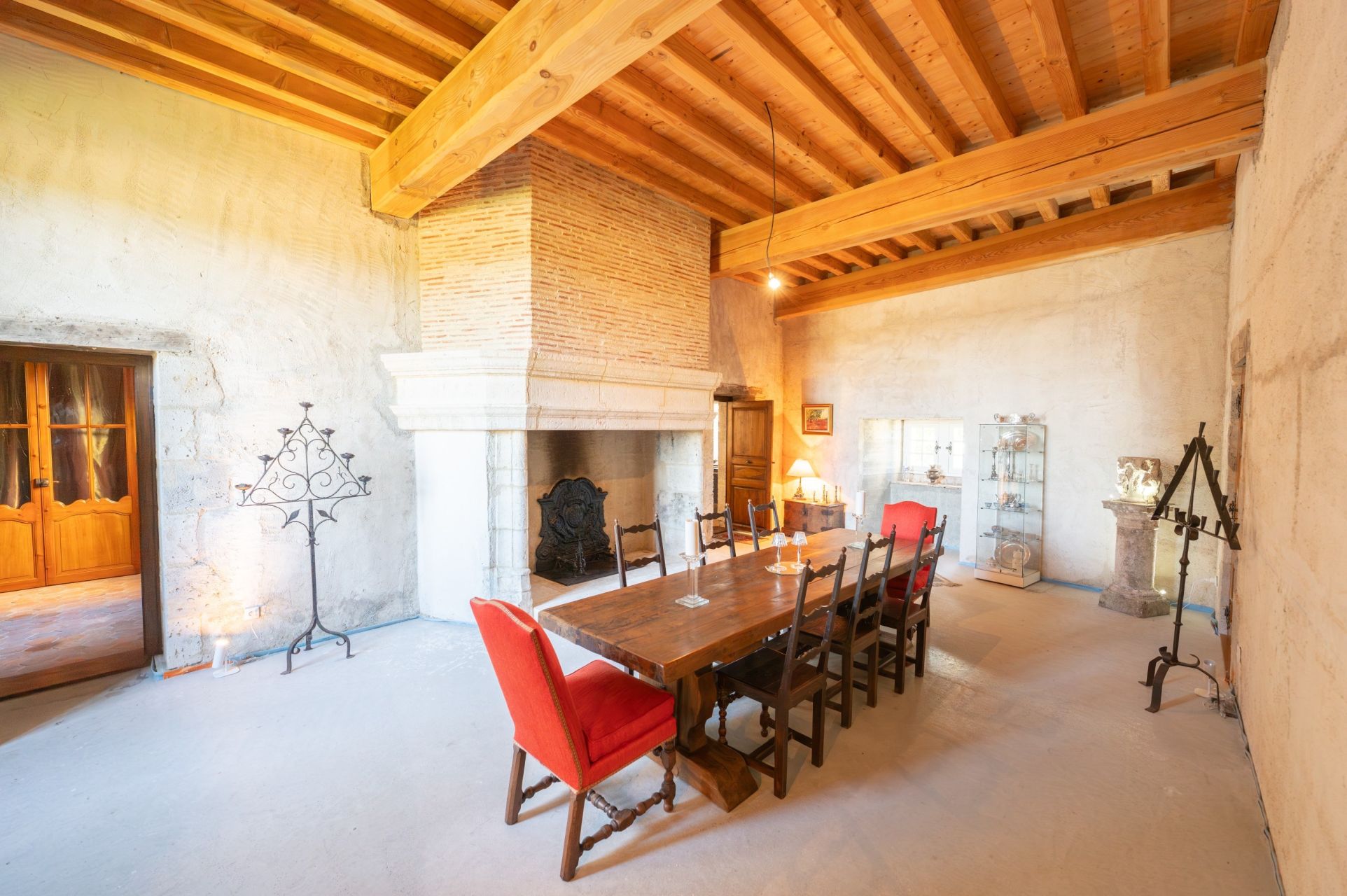 castle 12 Rooms for sale on LARROQUE ENGALIN (32480)