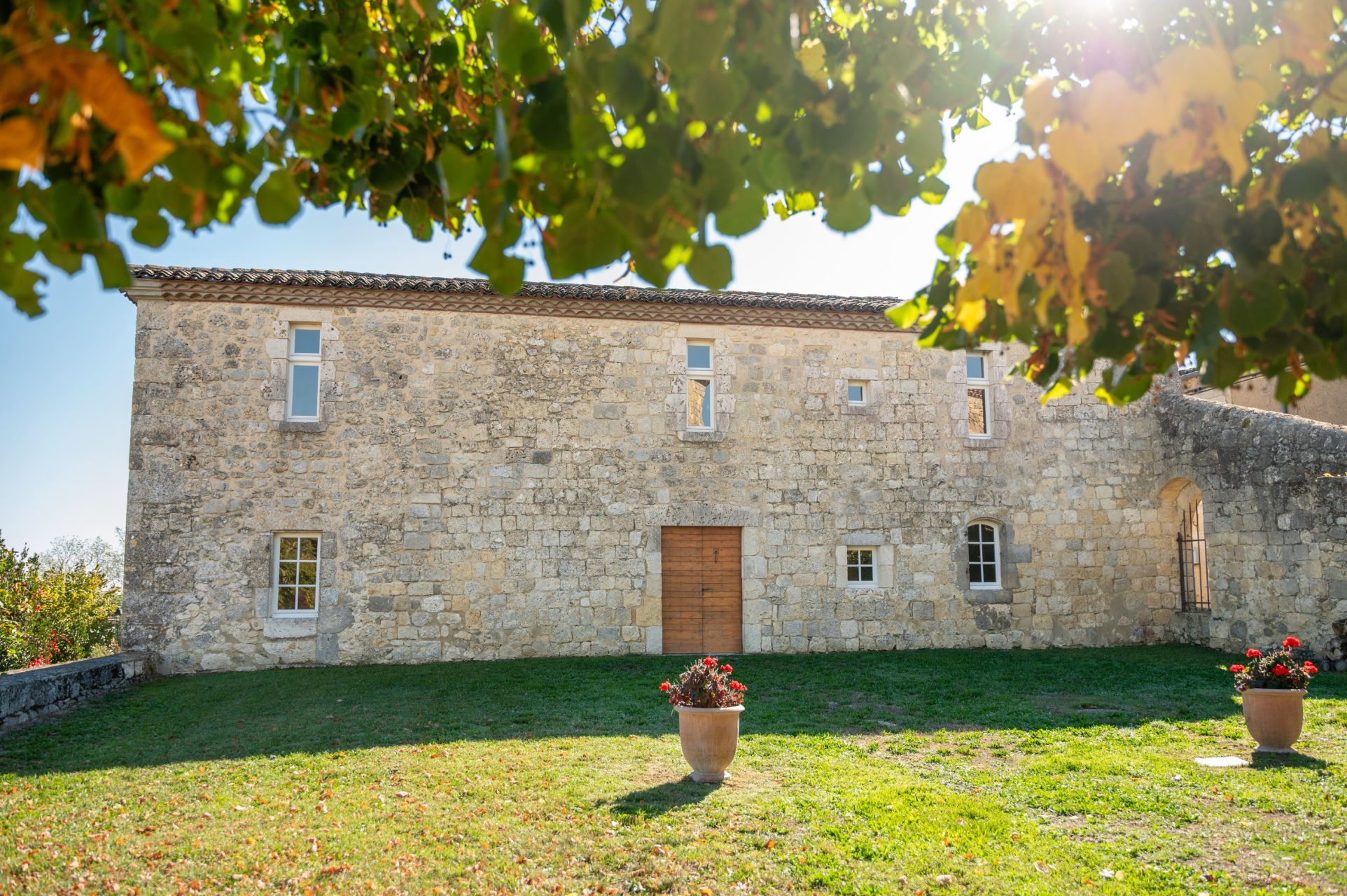 castle 12 Rooms for sale on LARROQUE ENGALIN (32480)