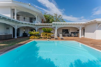 Sale Luxury house Andernos-les-Bains 11 Rooms 350 m²