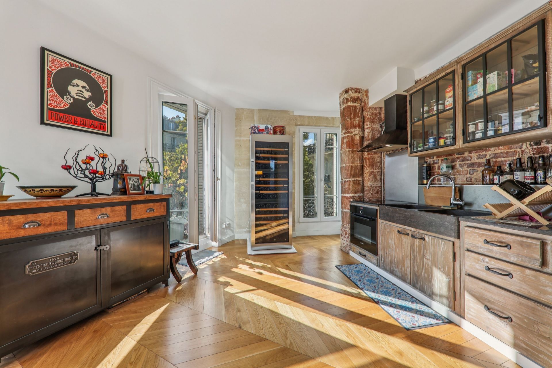 luxury apartment 3 Rooms for sale on PARIS (75009)