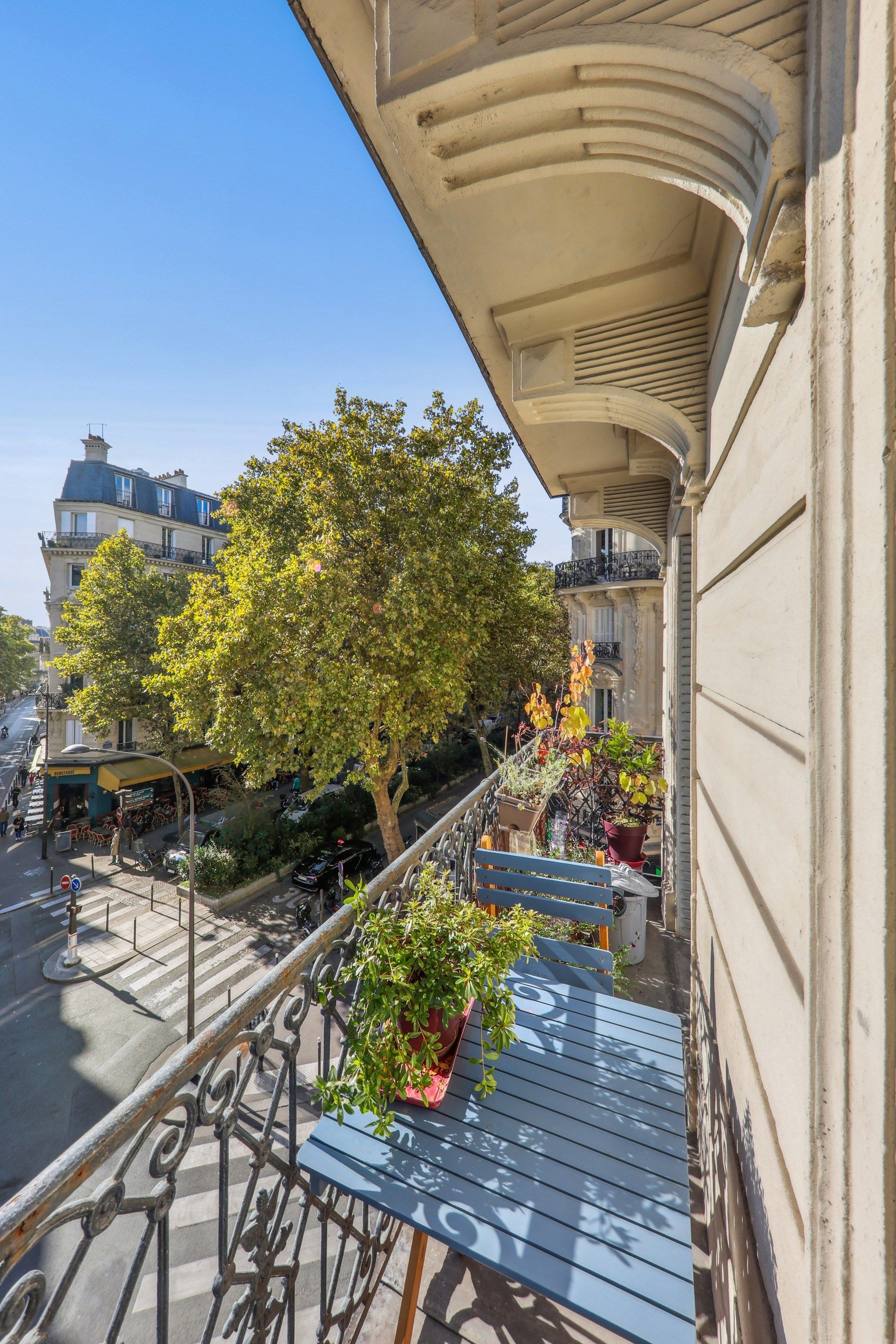 luxury apartment 3 Rooms for sale on PARIS (75009)