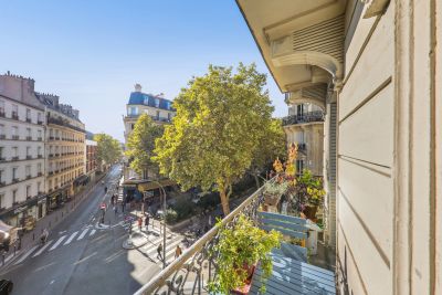 Sale Luxury apartment Paris 9 3 Rooms 60 m²