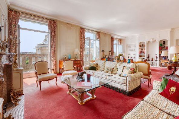 Sale Luxury apartment Paris 16 6 Rooms 366.89 m²