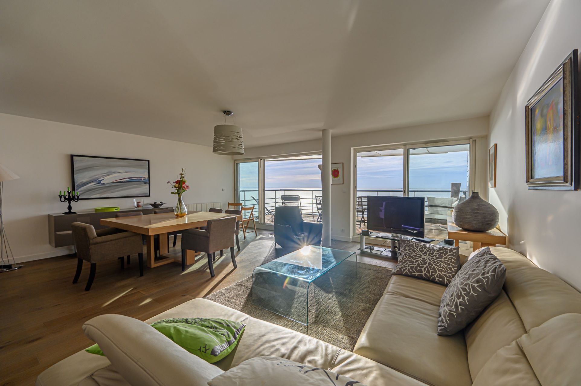 luxury apartment 3 Rooms for sale on LA BAULE (44500)