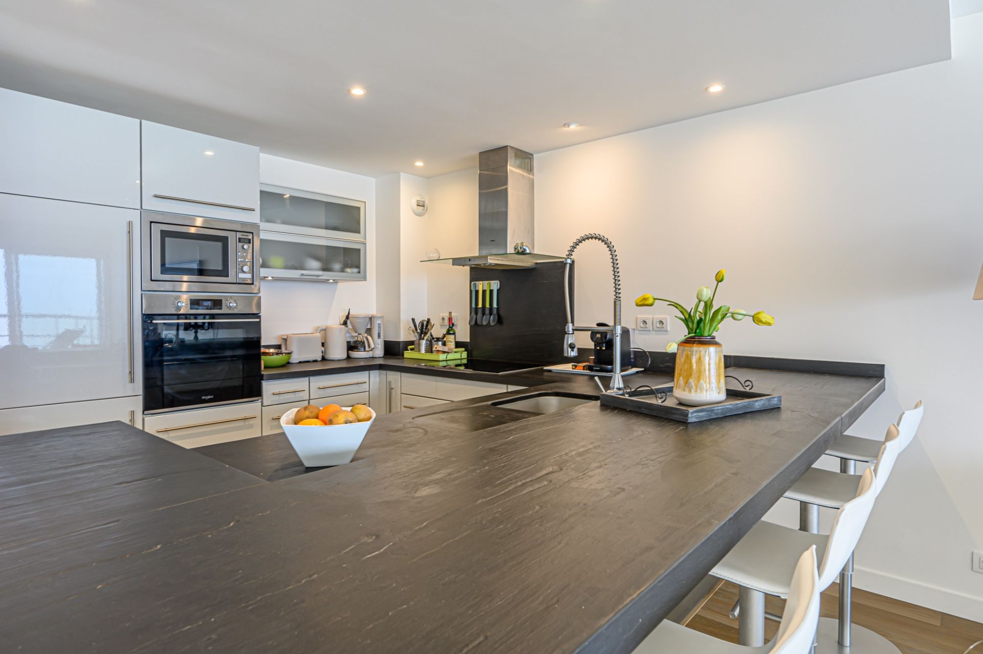 luxury apartment 3 Rooms for sale on LA BAULE (44500)