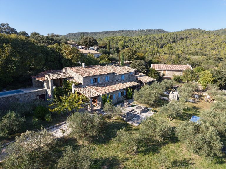 luxury property 21 Rooms for sale on CLARET (34270)