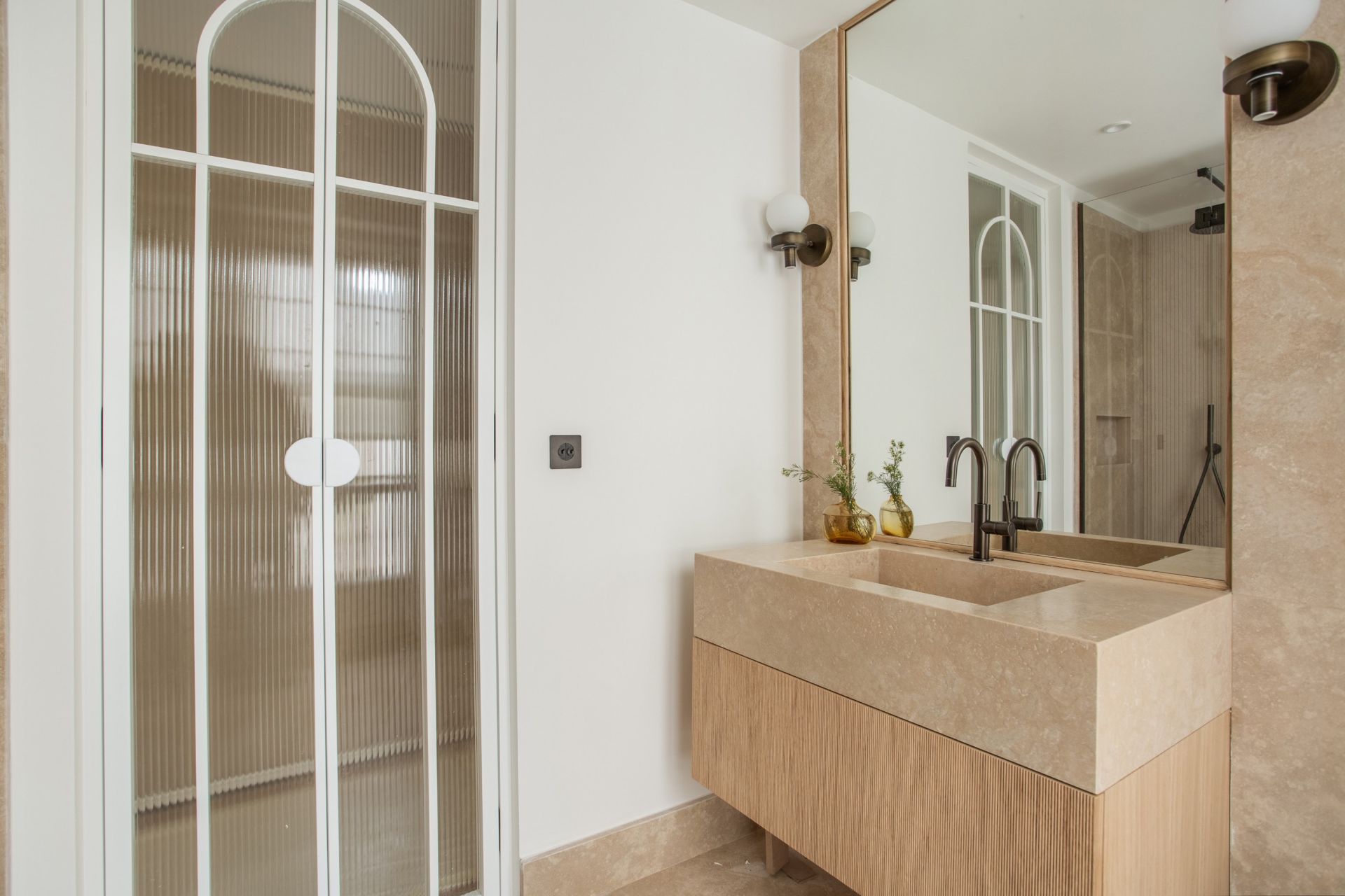 luxury apartment 3 Rooms for sale on PARIS (75007)