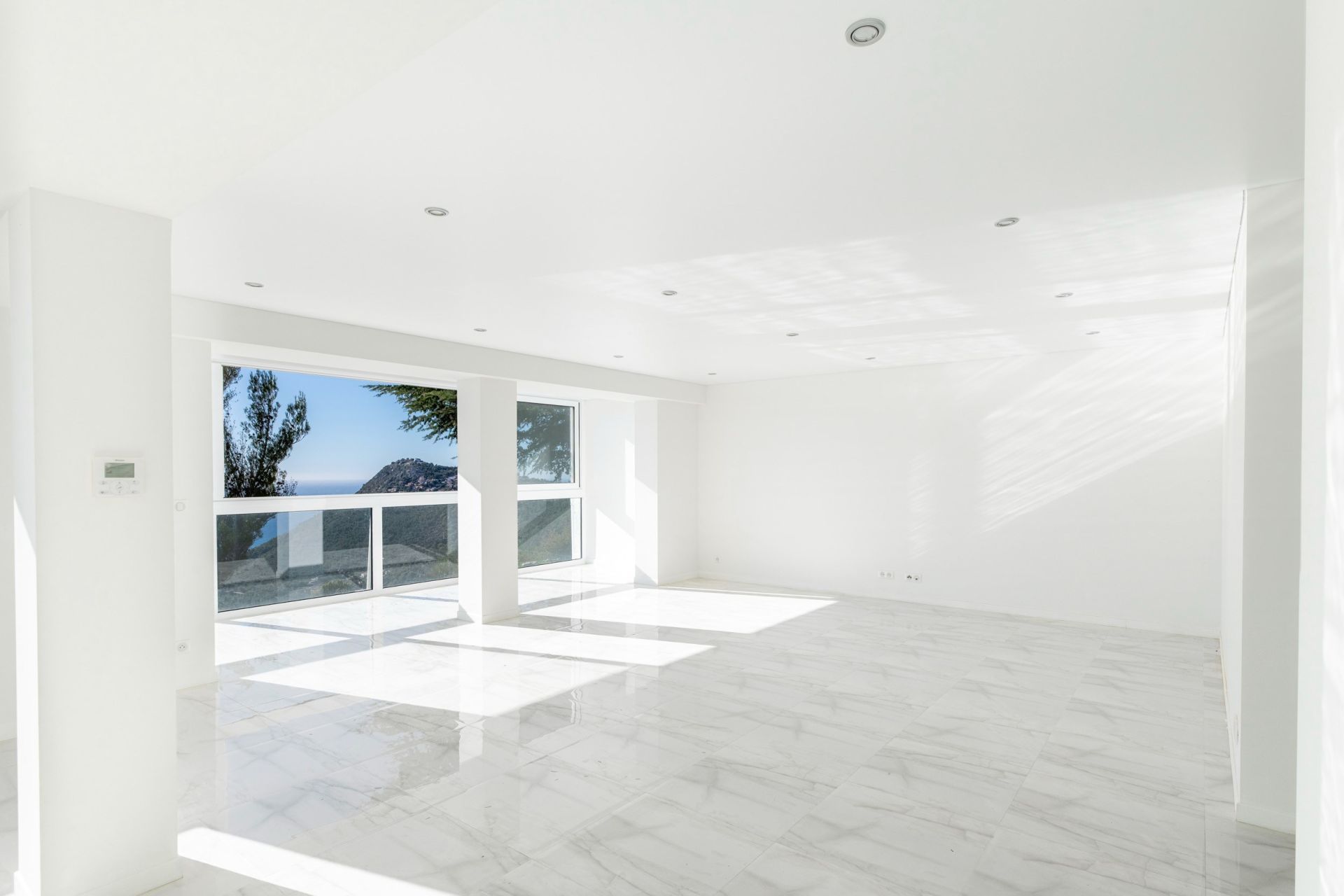 luxury apartment 4 Rooms for sale on LA TURBIE (06320)