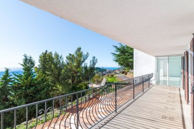 Sale Luxury apartment La Turbie 4 Rooms 127 m²