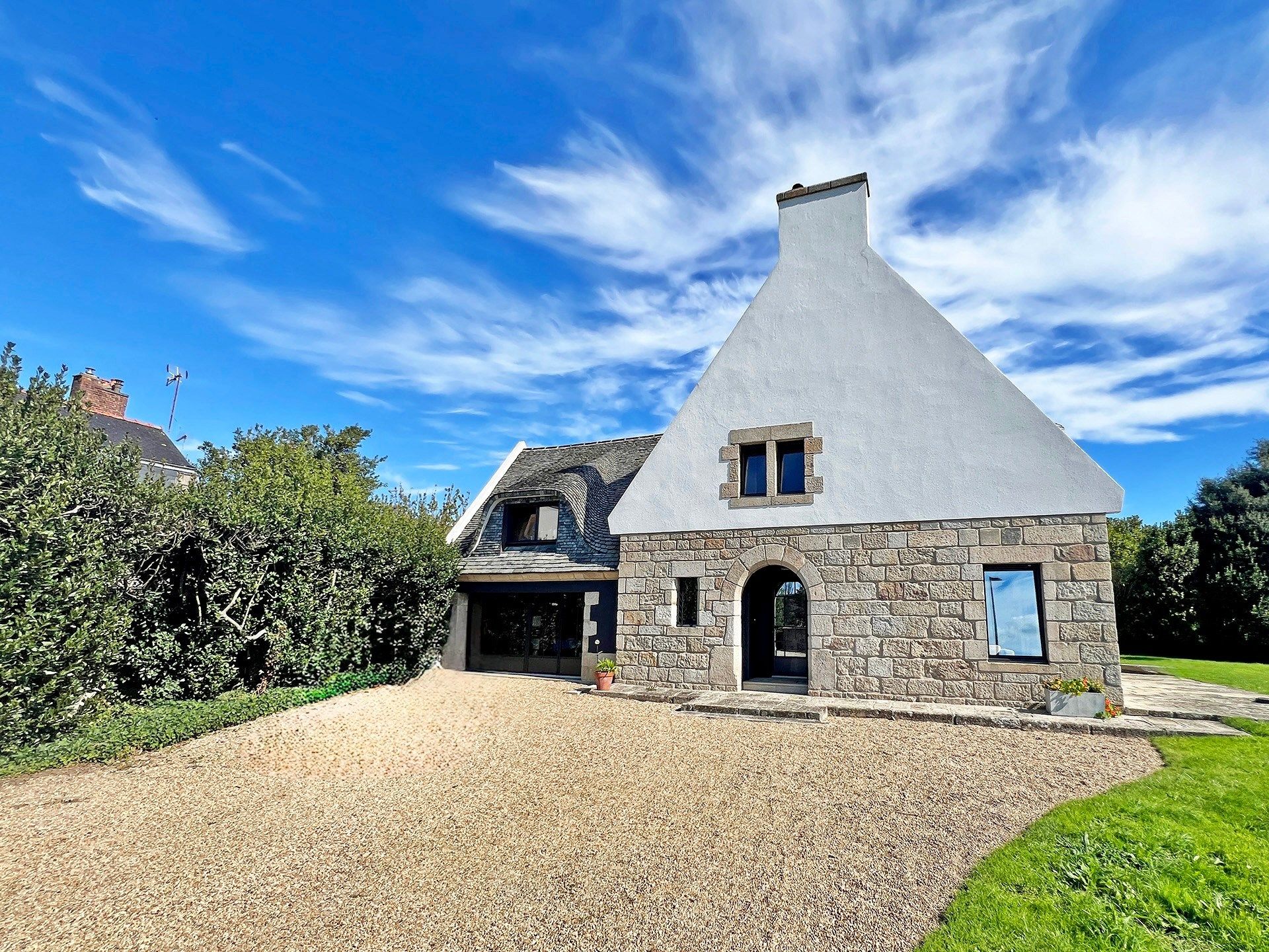 maison de luxe 15 Pièces en vente sur PONT L ABBE (29120)