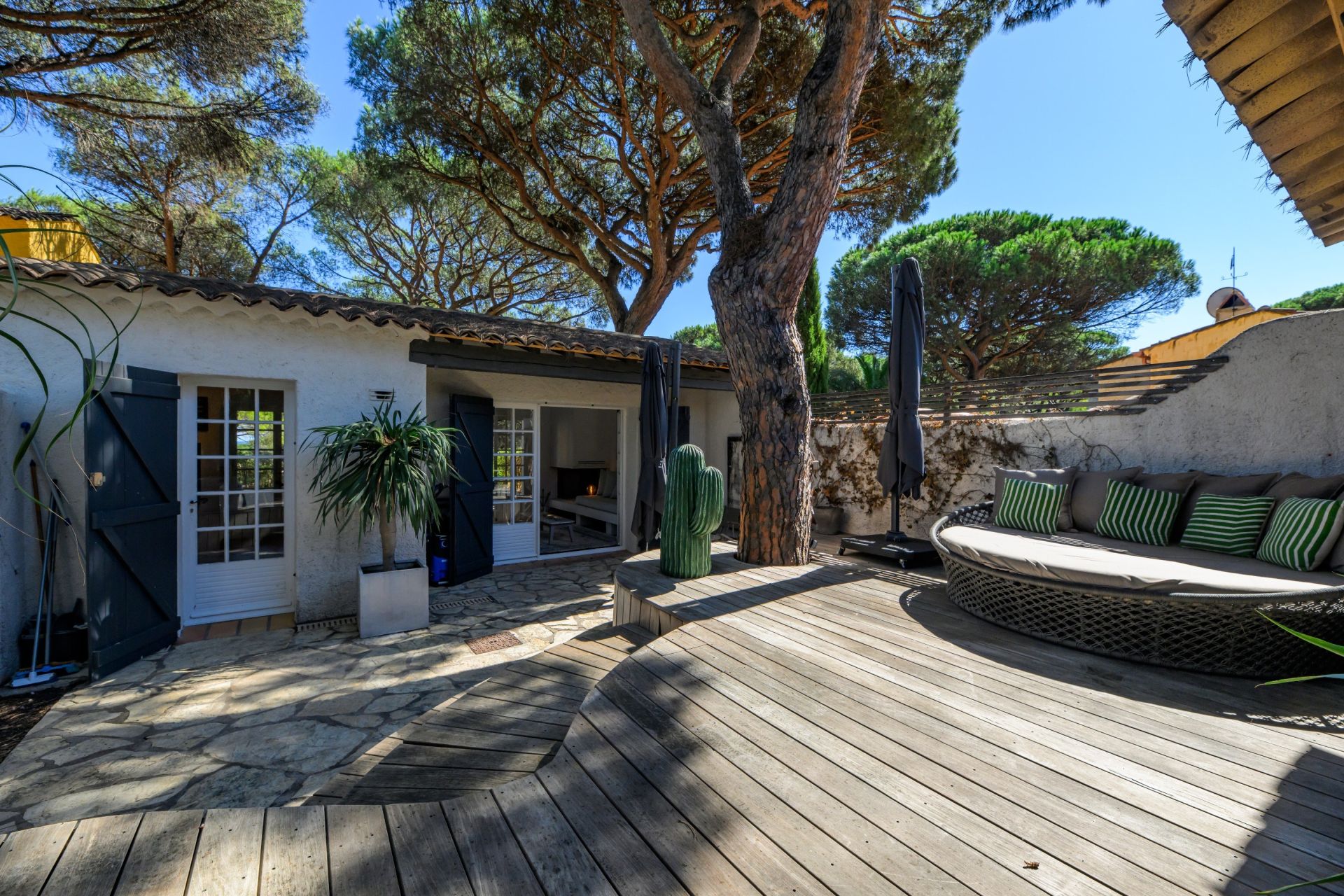 mazet de luxe 4 Pièces en vente sur RAMATUELLE (83350)