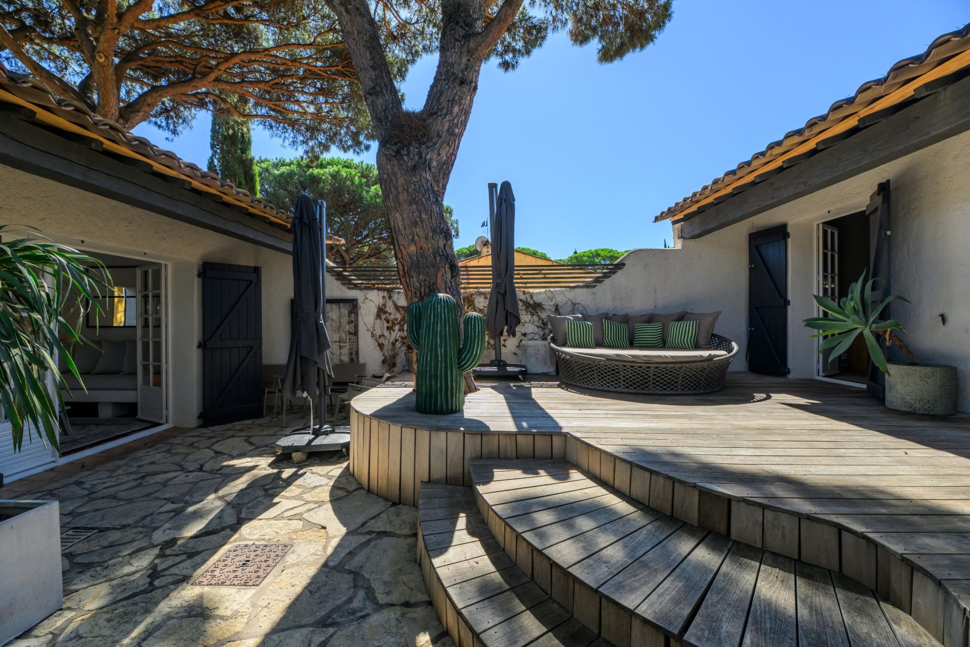 mazet de luxe 4 Pièces en vente sur RAMATUELLE (83350)