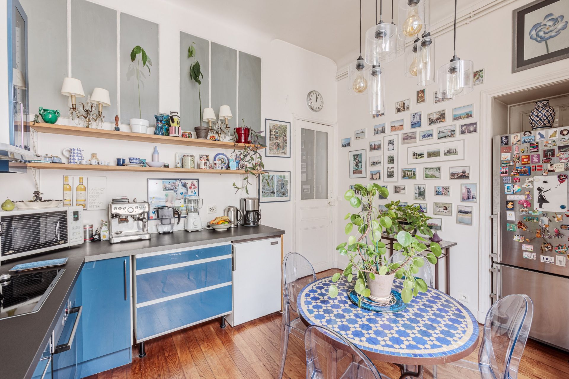 luxury apartment 5 Rooms for sale on PARIS (75001)