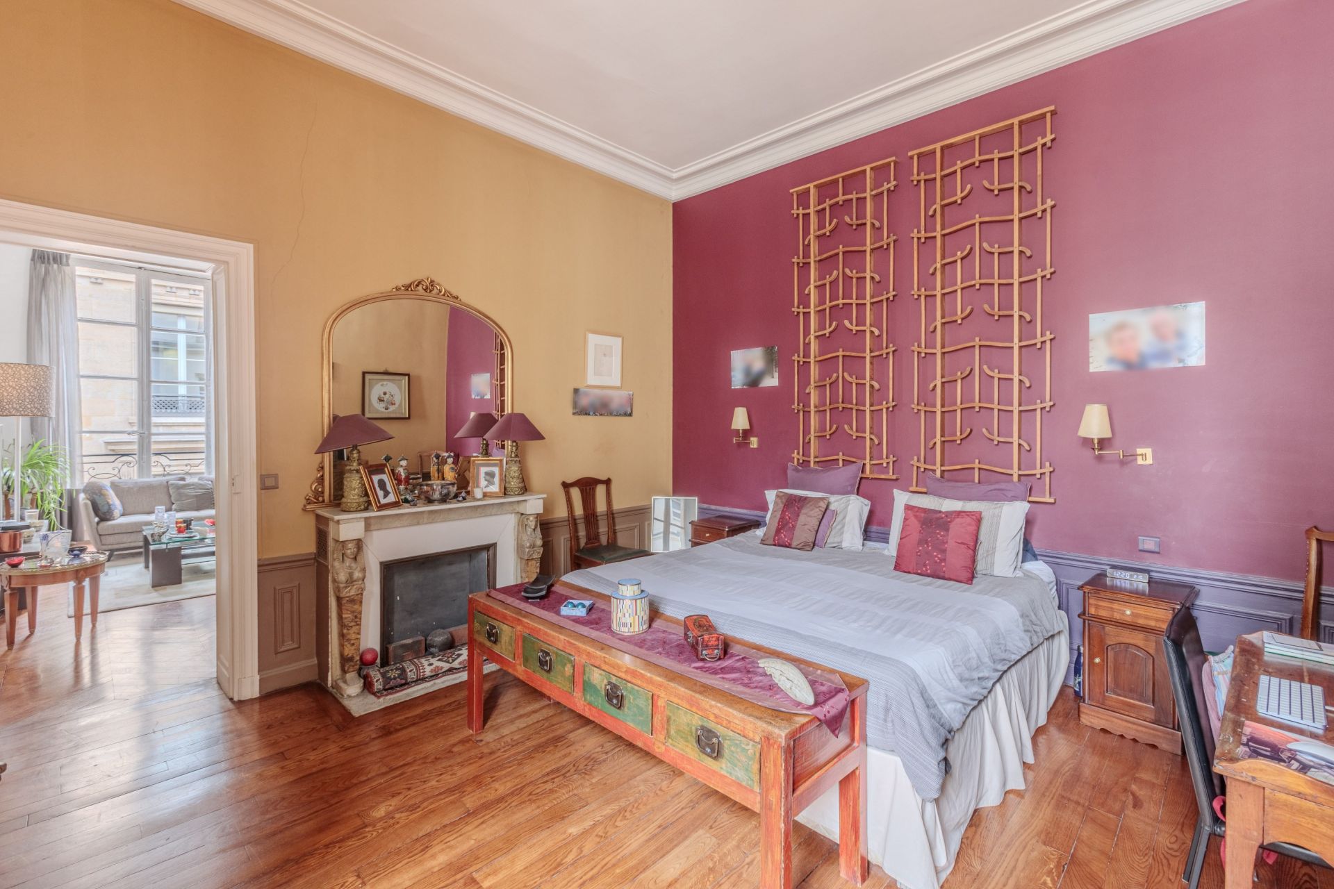 luxury apartment 5 Rooms for sale on PARIS (75001)