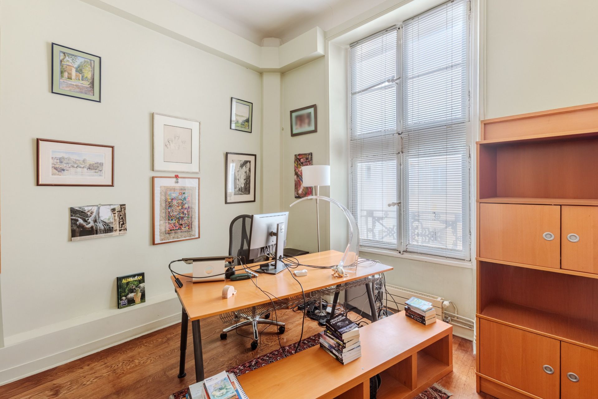 luxury apartment 5 Rooms for sale on PARIS (75001)