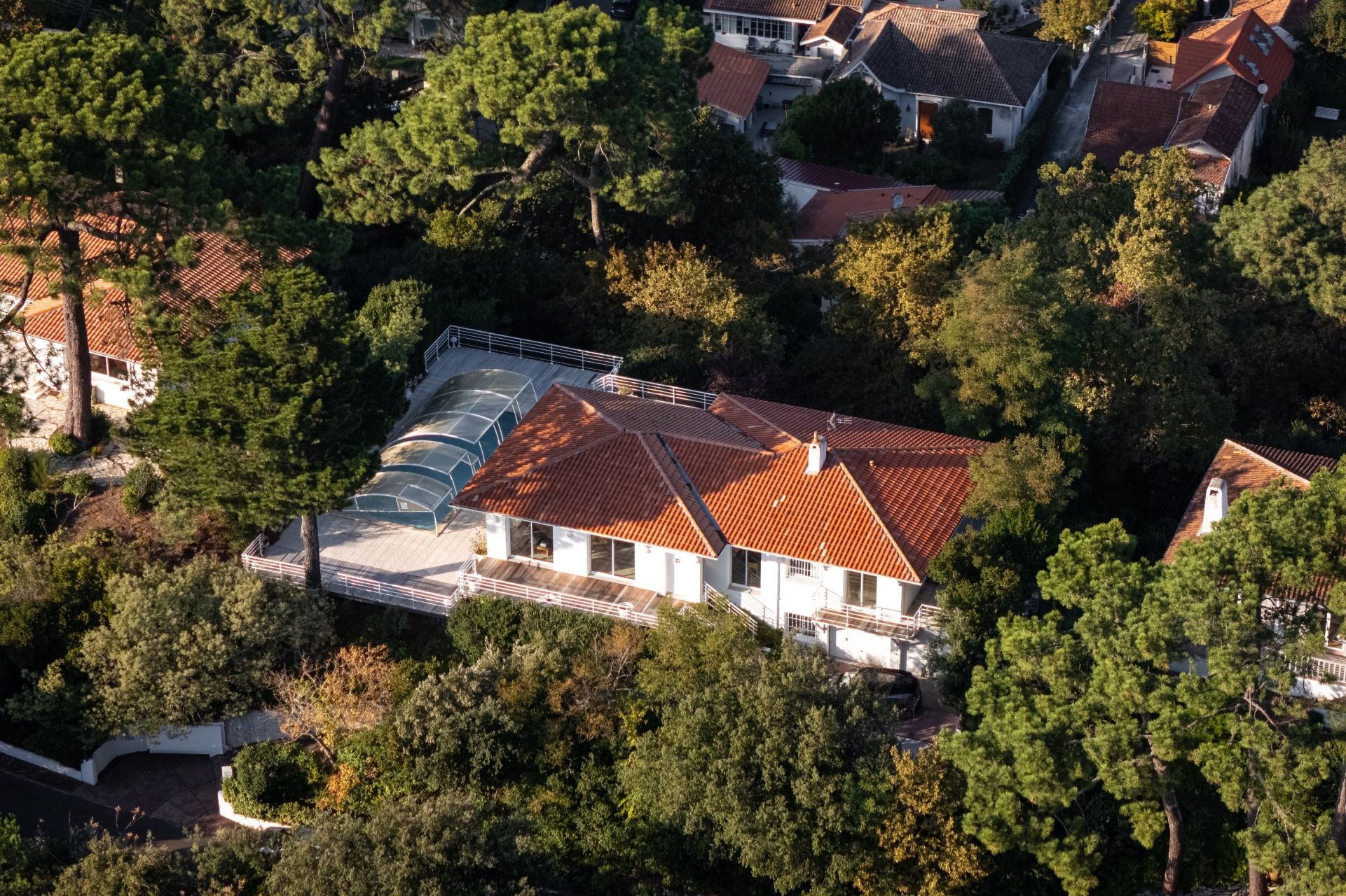 luxury house 6 Rooms for sale on ARCACHON (33120)