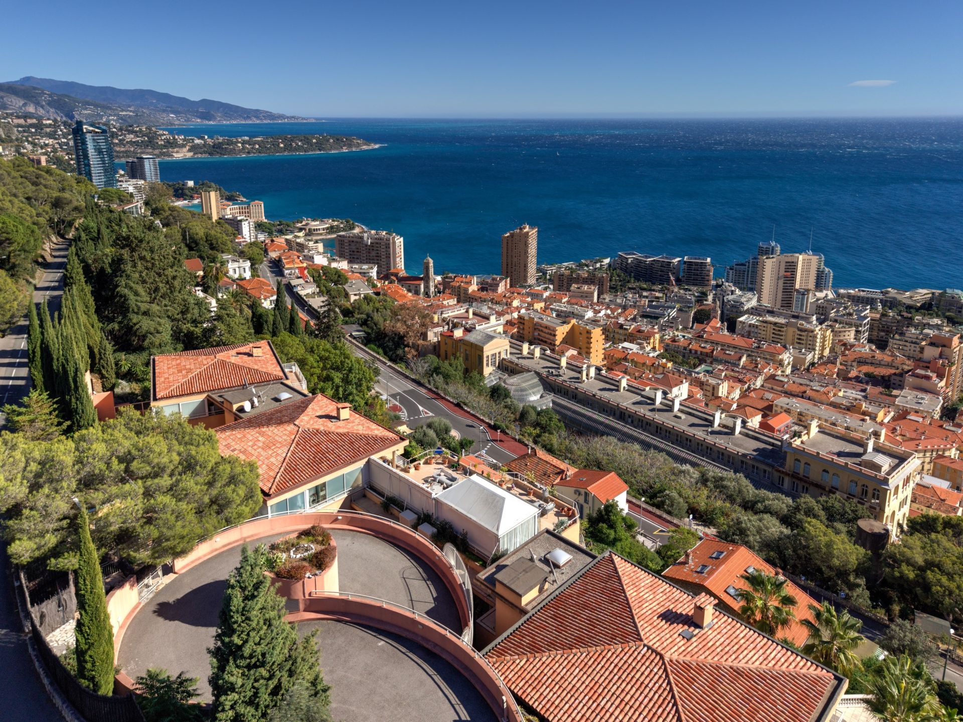 luxury duplex 5 Rooms for sale on BEAUSOLEIL (06240)