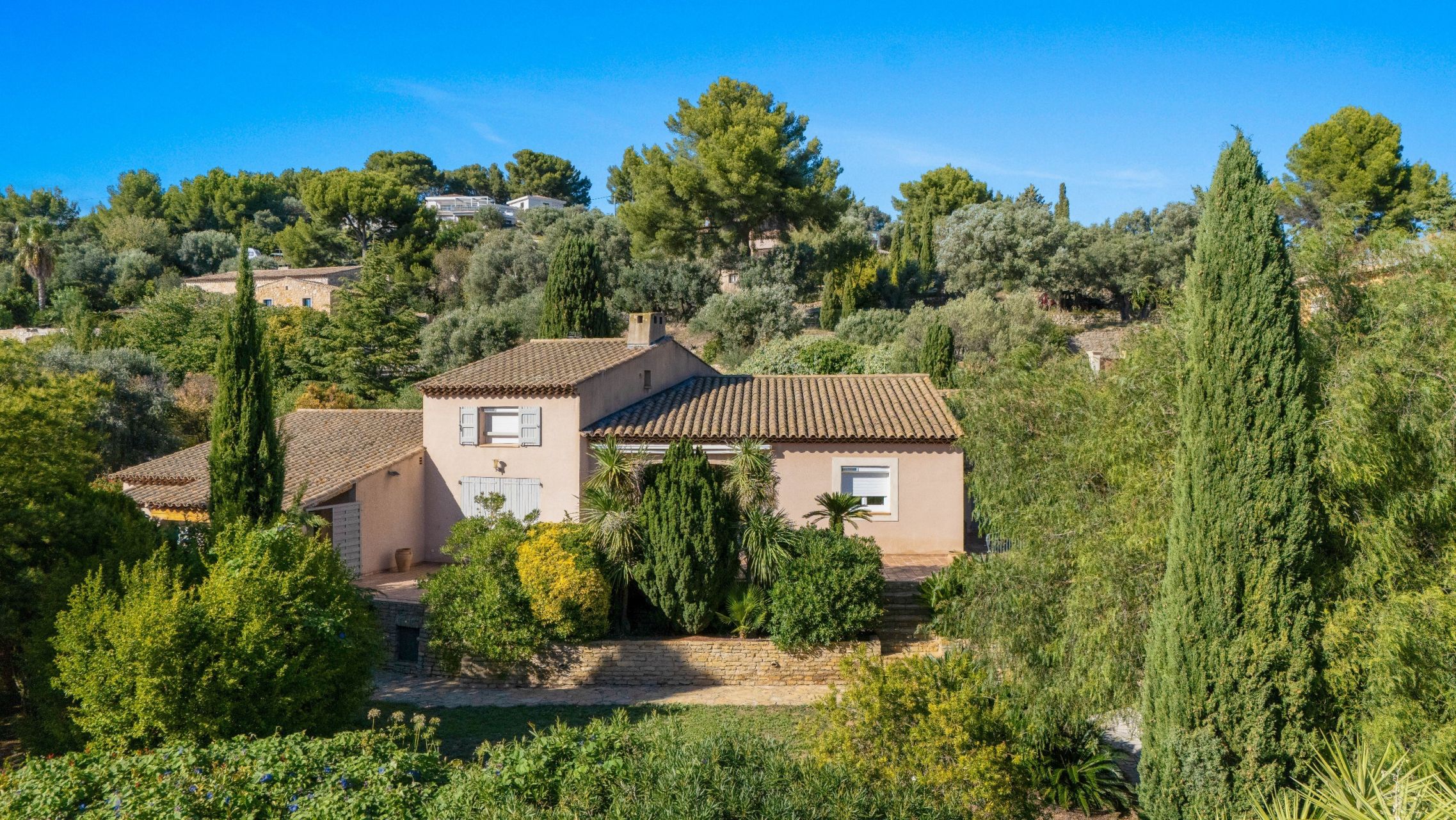 maison de luxe 7 Pièces en vente sur OLLIOULES (83190)