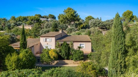 Vente Maison de luxe Ollioules 7 Pièces 186 m²