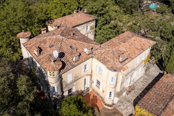 Sale Luxury property Callian 8 Rooms 1500 m²