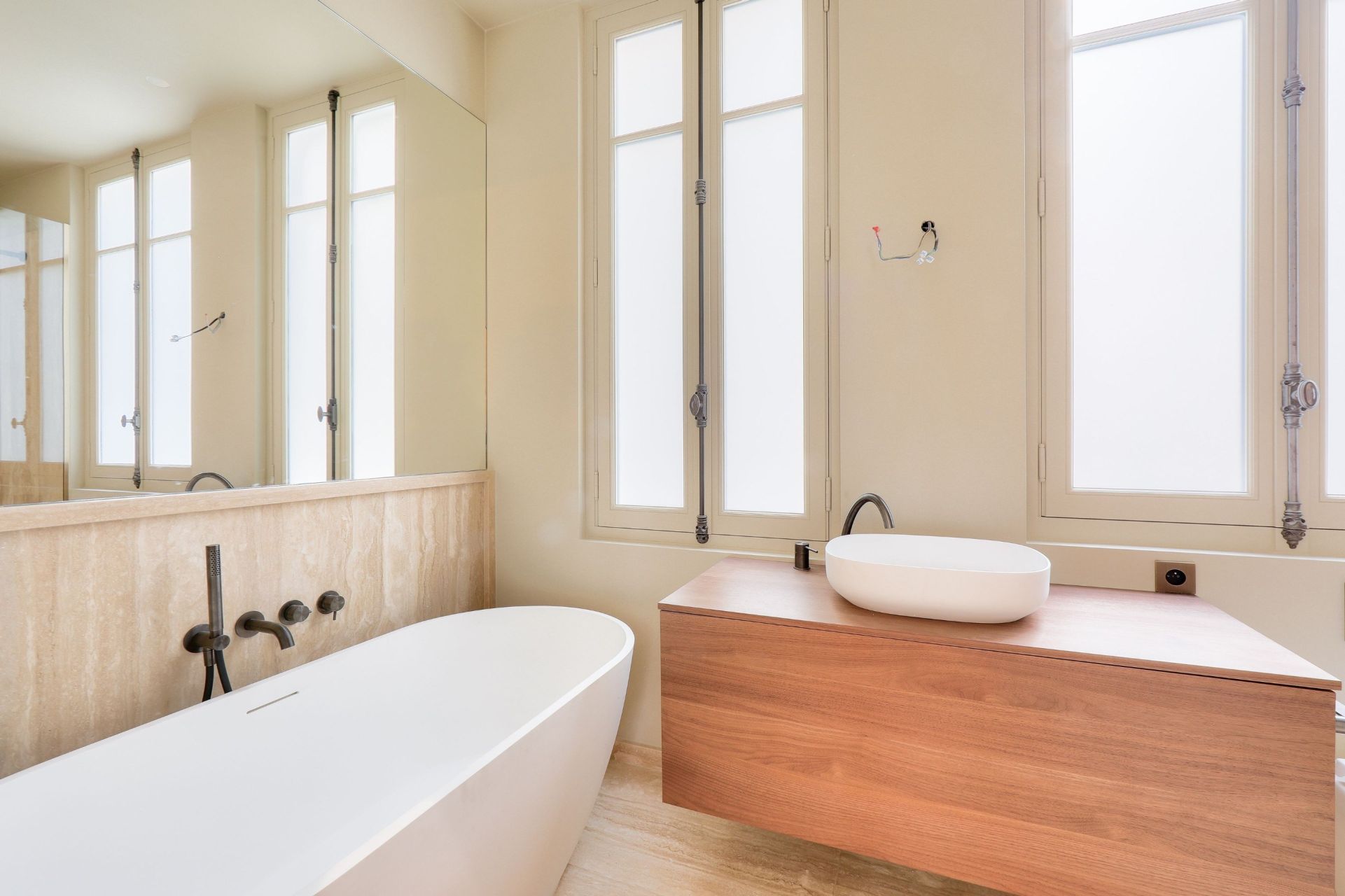 luxury apartment 4 Rooms for sale on PARIS (75006)