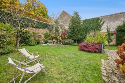 Vente Maison de luxe Montfort-l'Amaury 9 Pièces 360 m²