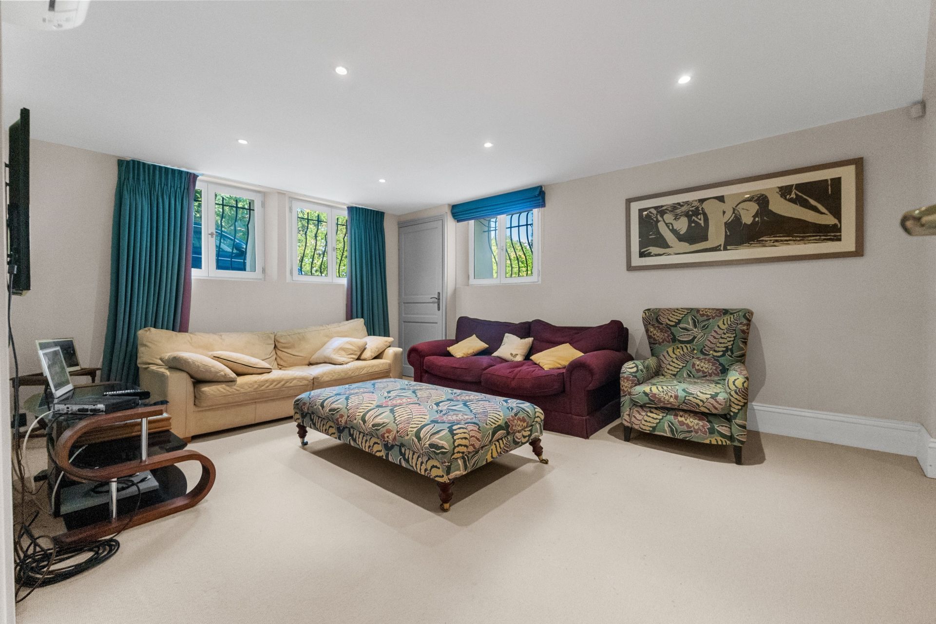 mansion 12 Rooms for sale on MANDELIEU LA NAPOULE (06210)