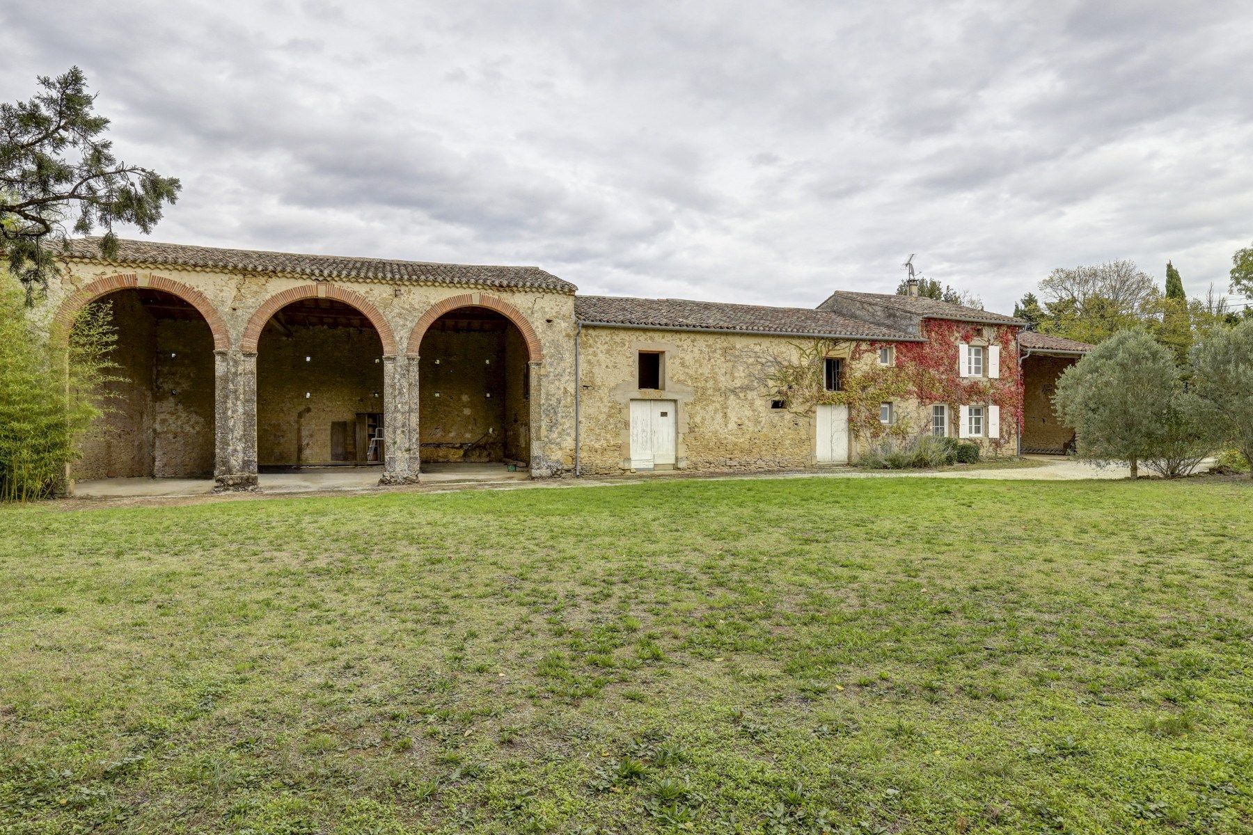 maison de luxe 10 Pièces en vente sur AVIGNONET LAURAGAIS (31290)