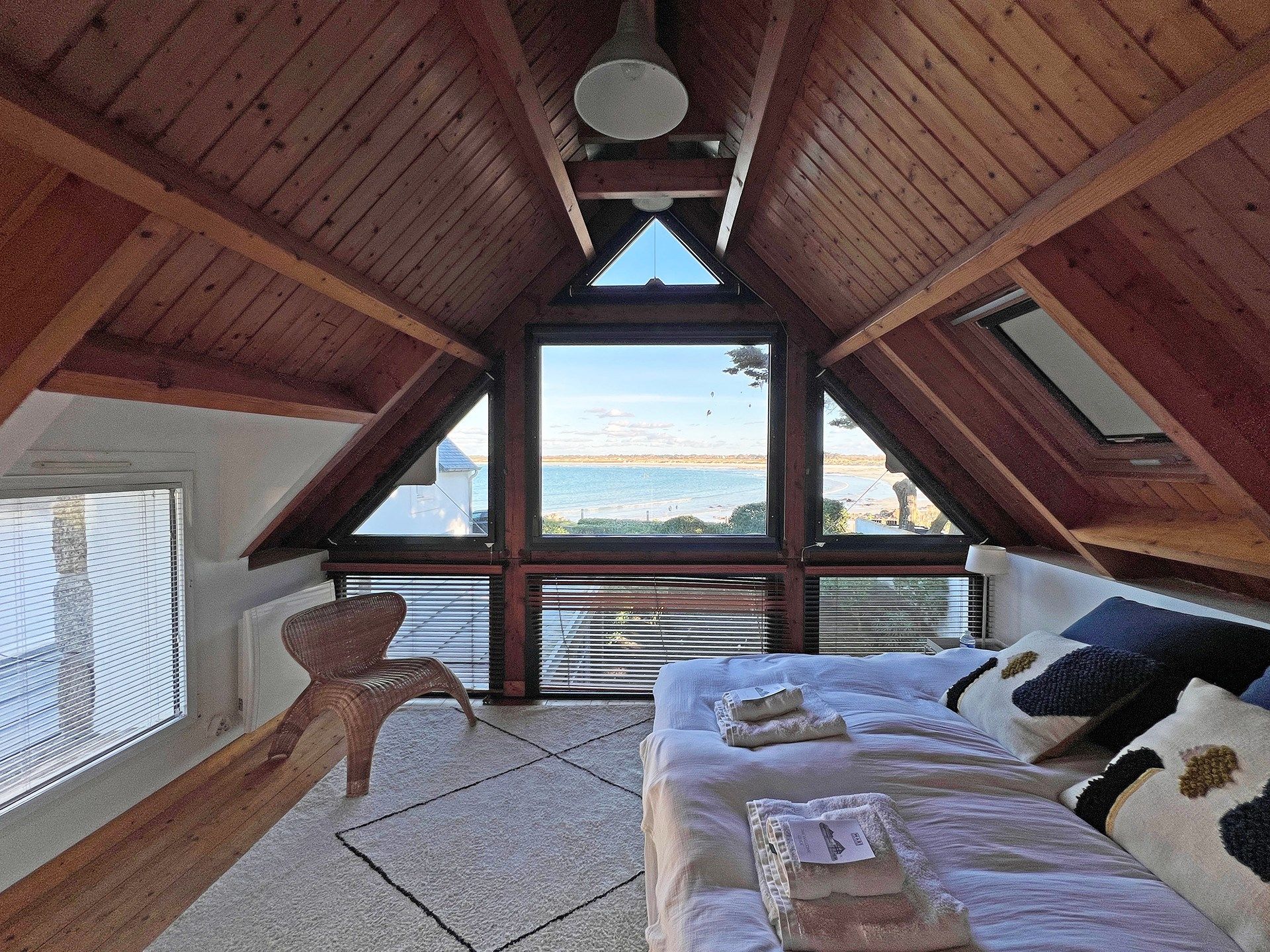 luxury house 10 Rooms for sale on PENMARCH (29760)