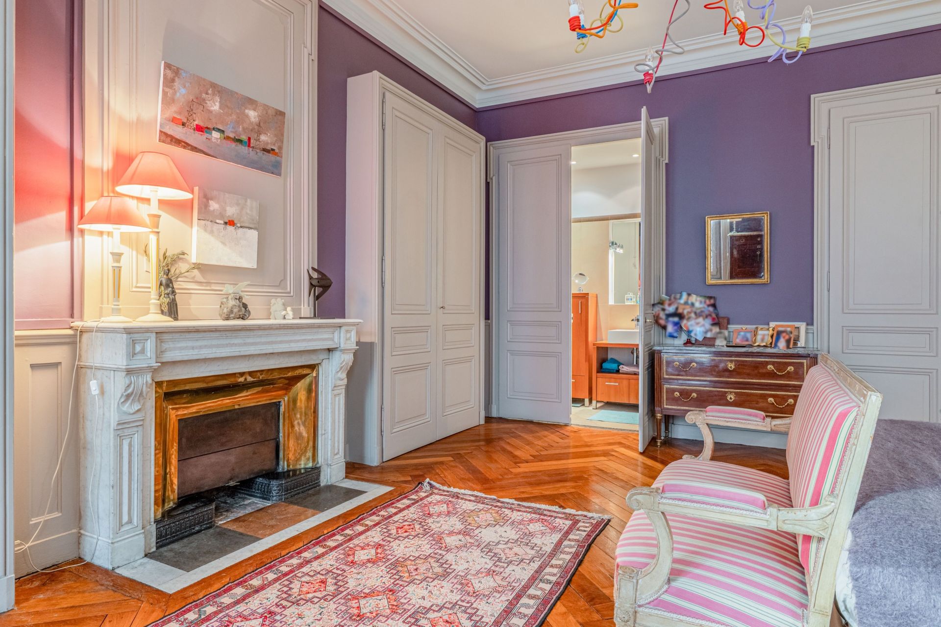 luxury apartment 7 Rooms for sale on LYON (69002)