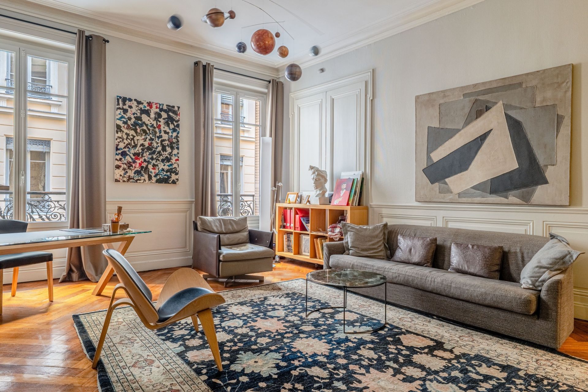 luxury apartment 7 Rooms for sale on LYON (69002)