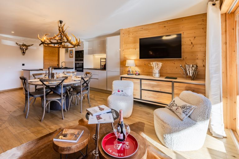 luxury apartment 4 Rooms for sale on L ALPE D HUEZ (38750)